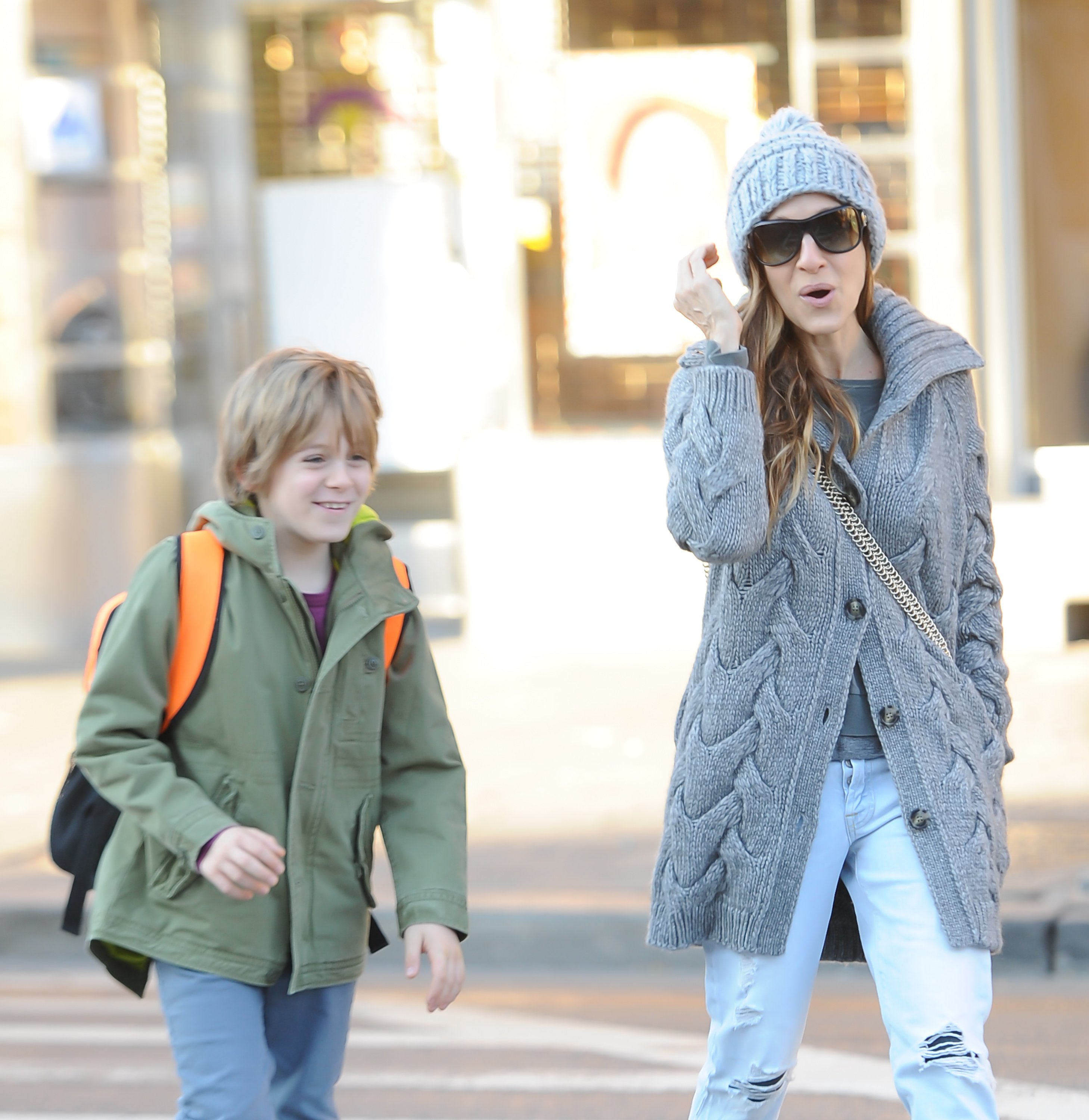 Sarah Jessica Parker taking a walk with her son James Wilkie Broderick on October 28, 2013 | Source: Getty Images