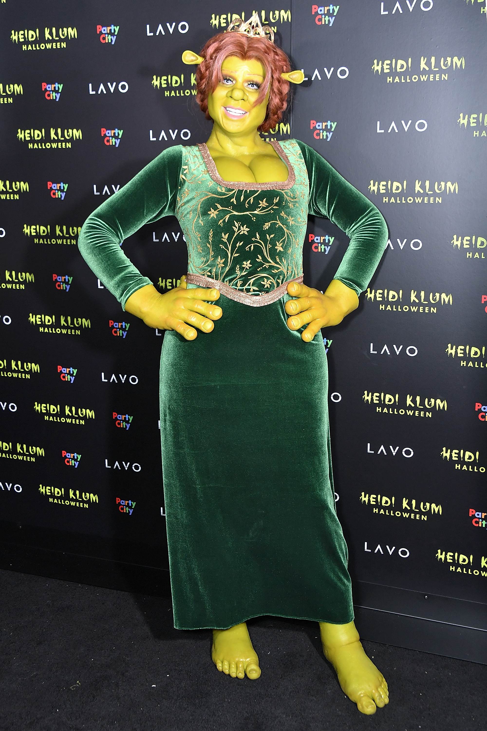 Heidi Klum dressed as Princess Fiona from "Shrek" at her 19th Annual Halloween Party in New York City on October 31, 2018 | Source: Getty Images