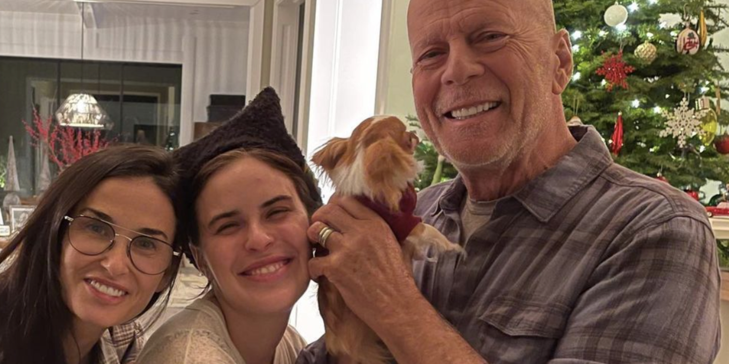 Demi Moore, Rumer Willis, their dog, Pilaf, and Bruce Willis. | Source: Instagram/demimoore