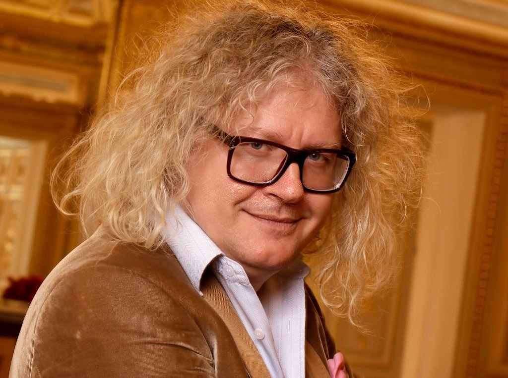 PARIS, FRANCE - 12 AVRIL : Le collectionneur français d'objets liés à Napoléon Bonaparte, Pierre-Jean Chalençon, pose lors d'une séance de portrait le 12 avril 2019 à Paris, France. | Photo : Getty Images