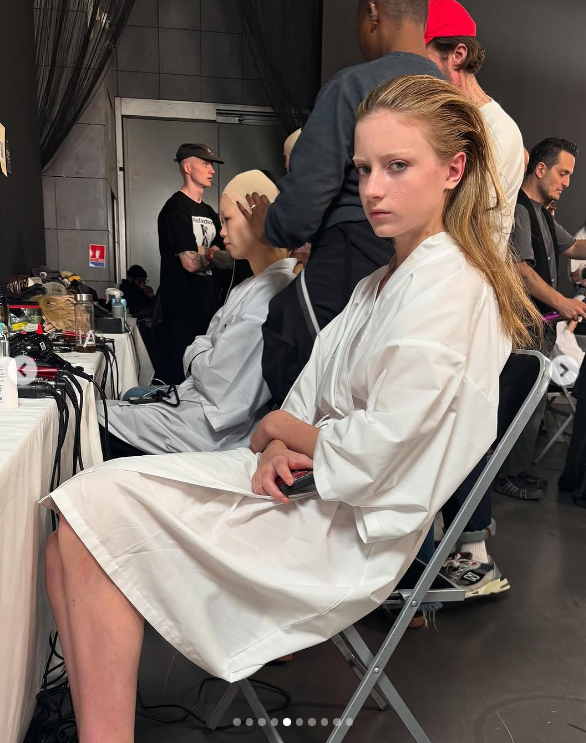 Kai Schreiber getting ready at Paris Fashion Week | Source: Instagram/imgmodels | kaischreiberrr