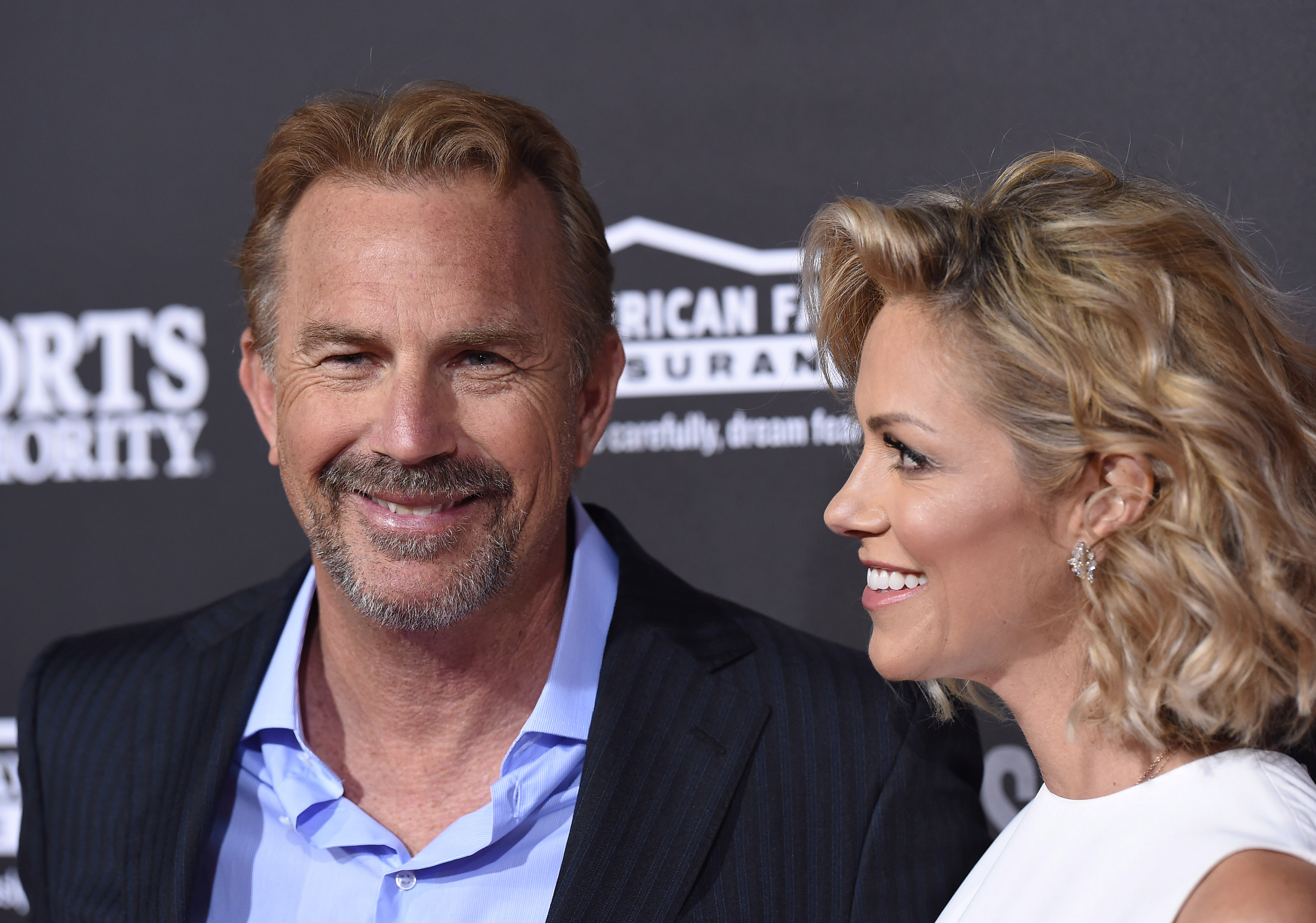 Kevin Costner and Christine Baumgartner on February 9, 2015 in Hollywood, California | Source: Getty Images