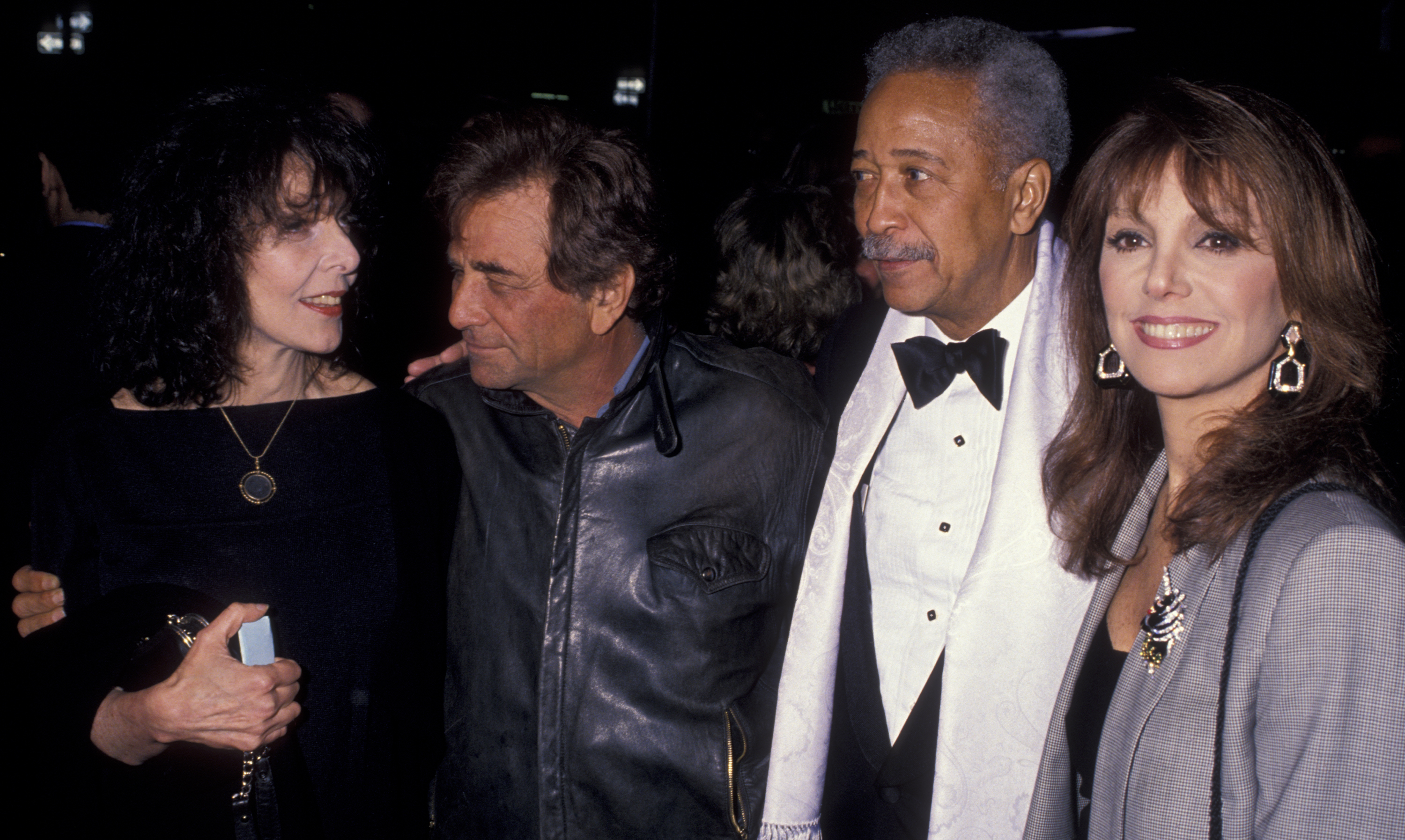 Elaine May, Peter Falk, David Dinkins, and Marlo Thomas at the premiere of "In The Spirit," Loew's Tower East Theater, New York City, April 3, 1990 | Source: Getty Images