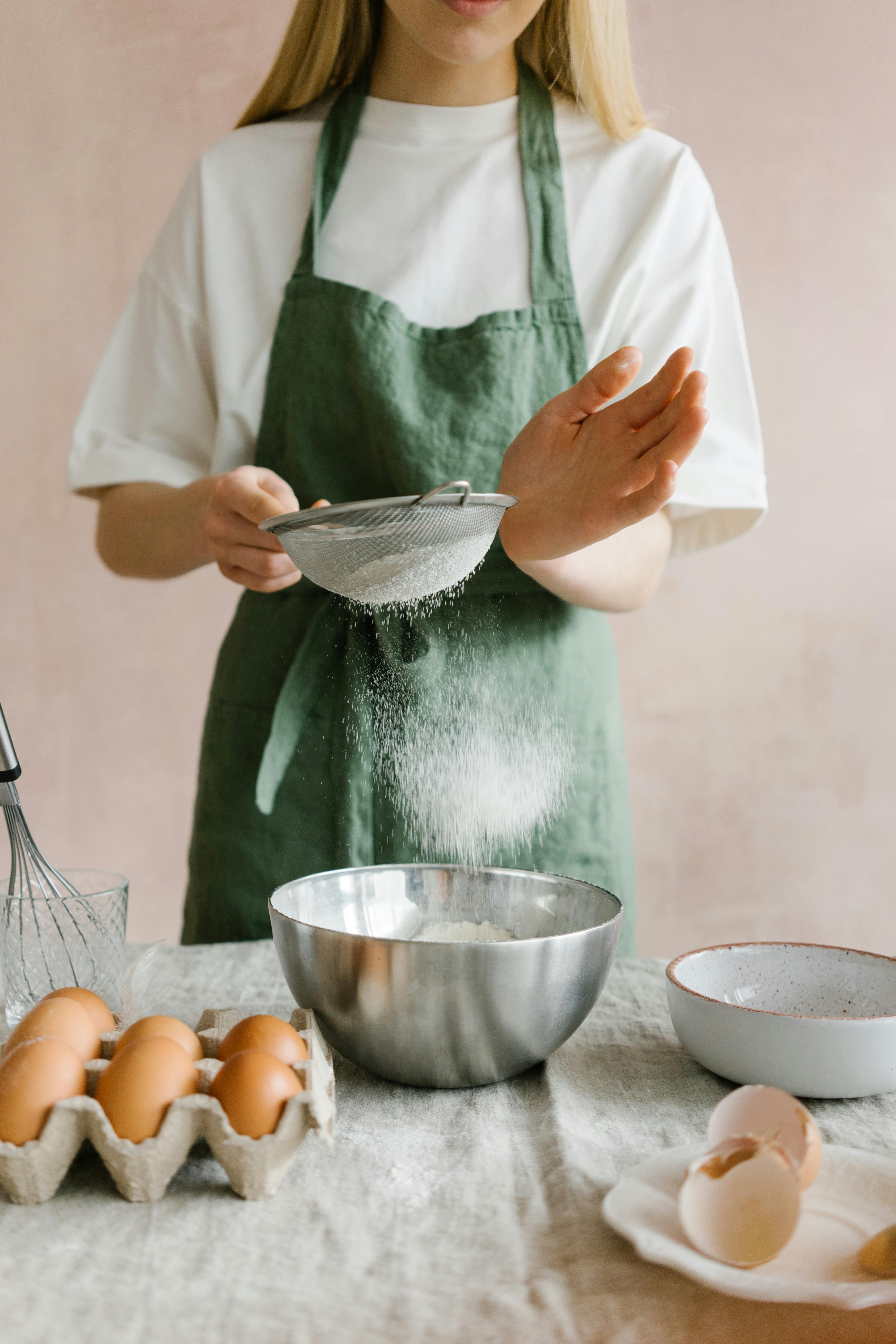 Woman cooking | Source: Pexels