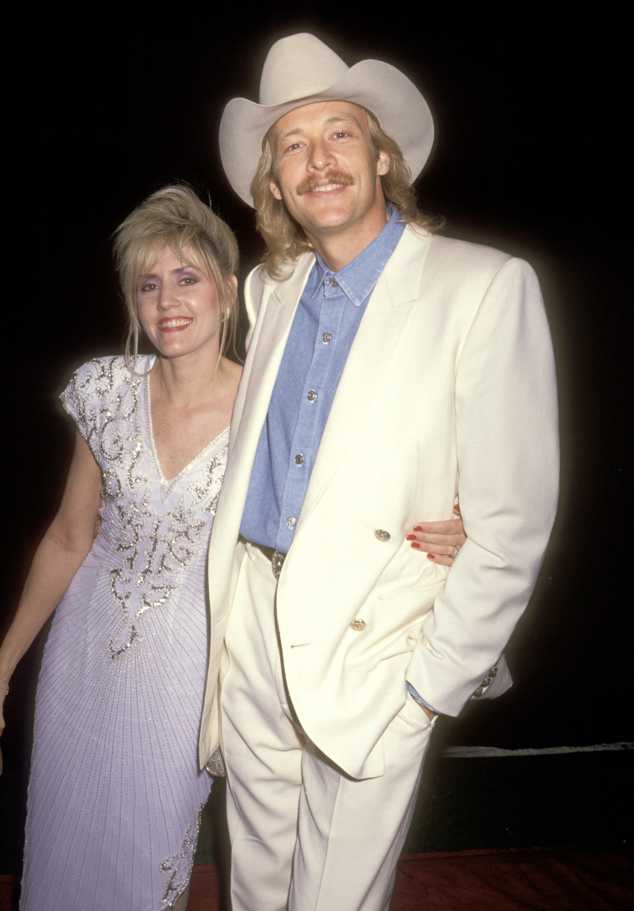 Alan and Denise Jackson at the 18th Annual American Music Awards on January 28, 1991 | Source: Getty Images