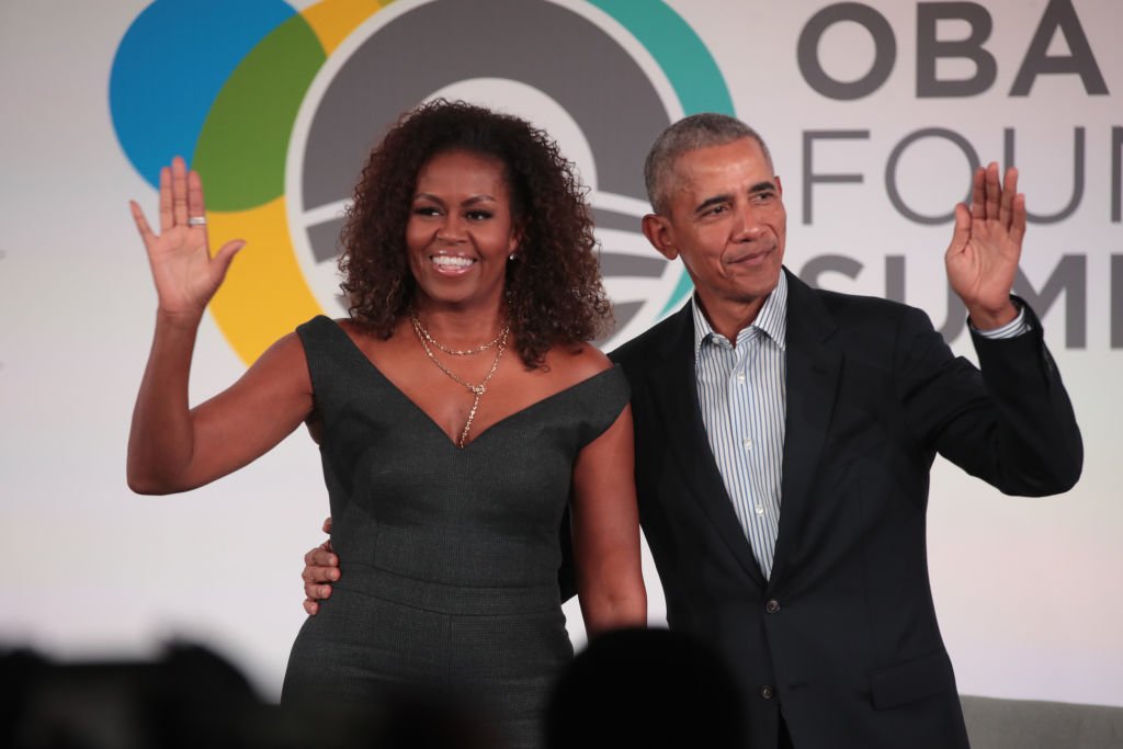 Former U.S. President Barack Obama and his wife Michelle close the Obama Foundation Summit together on the campus of the Illinois Institute of Technology | Photo: Getty Images