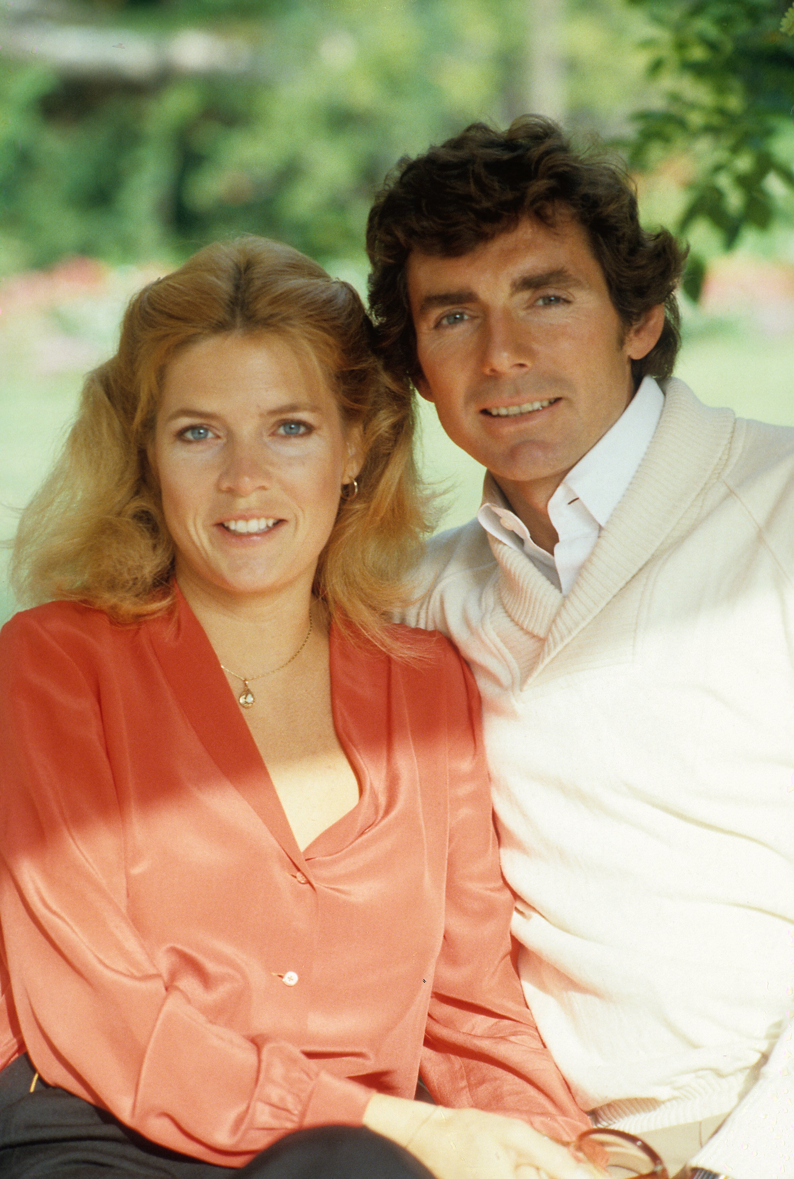 Meredith Baxter and David Birney pose for a portrait circa 1985, in Los Angeles, California | Source: Getty Images