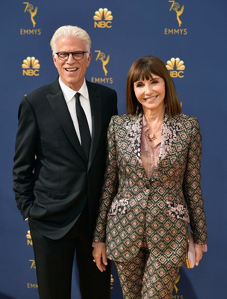 Ted Danson (L) and Mary Steenburgen attend the 70th Emmy Awards at Microsoft Theater on September 17, 2018, in Los Angeles, California. | Source: Getty Images.