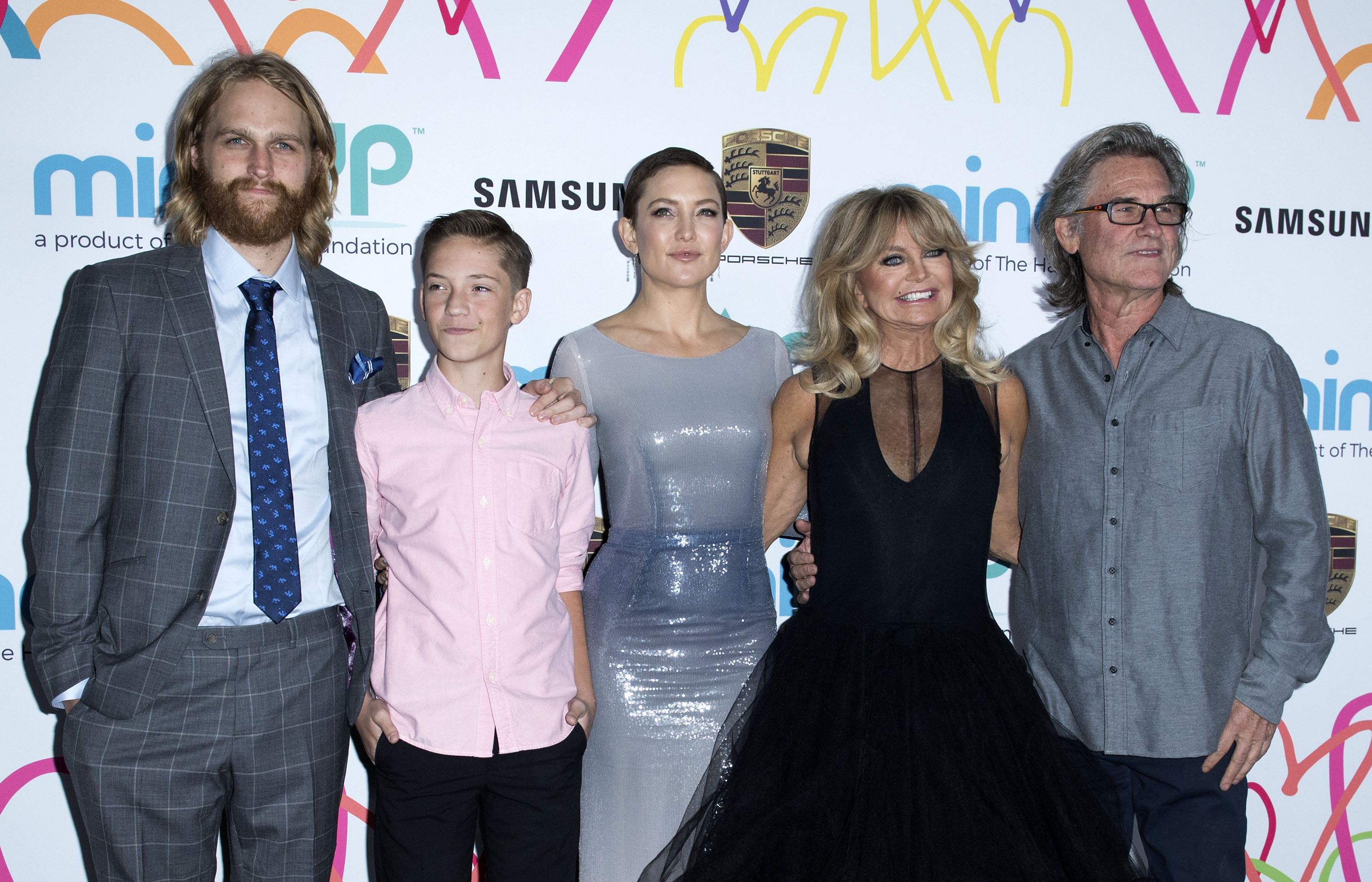 Wyatt Russell, Ryder Robinson, Kate Hudson, Goldie Hawn, and Kurt Russell on November 3, 2017, in Beverly Hills, California. | Source: Getty Images