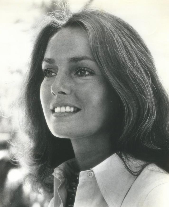 Jennifer O'Neill in the film Lady Ice (1973). | Source: Wikimedia Commons