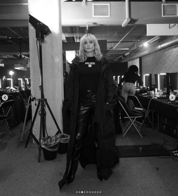 Heidi Klum posing for a photo backstage, posted on September 28, 2024 | Source: Instagram/heidiklum