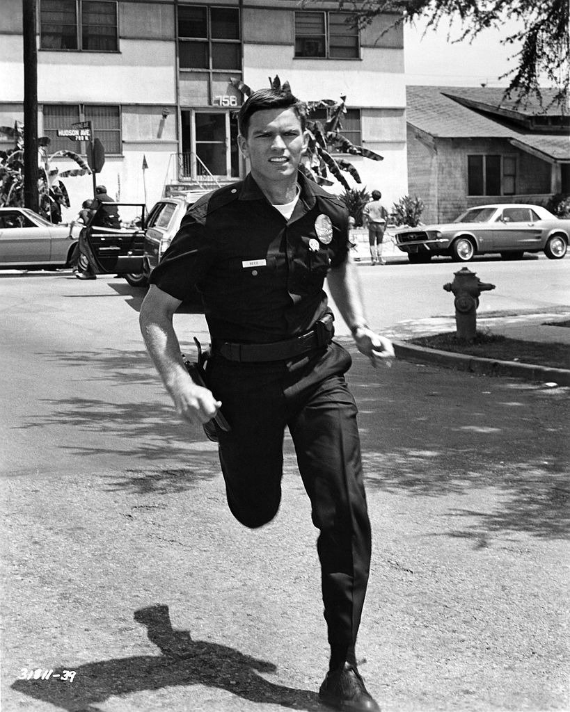 Actor Kent McCord co-star of the hit 1970's TV show Adam 12 in a scene from the early 1970's. | Source: Getty Images