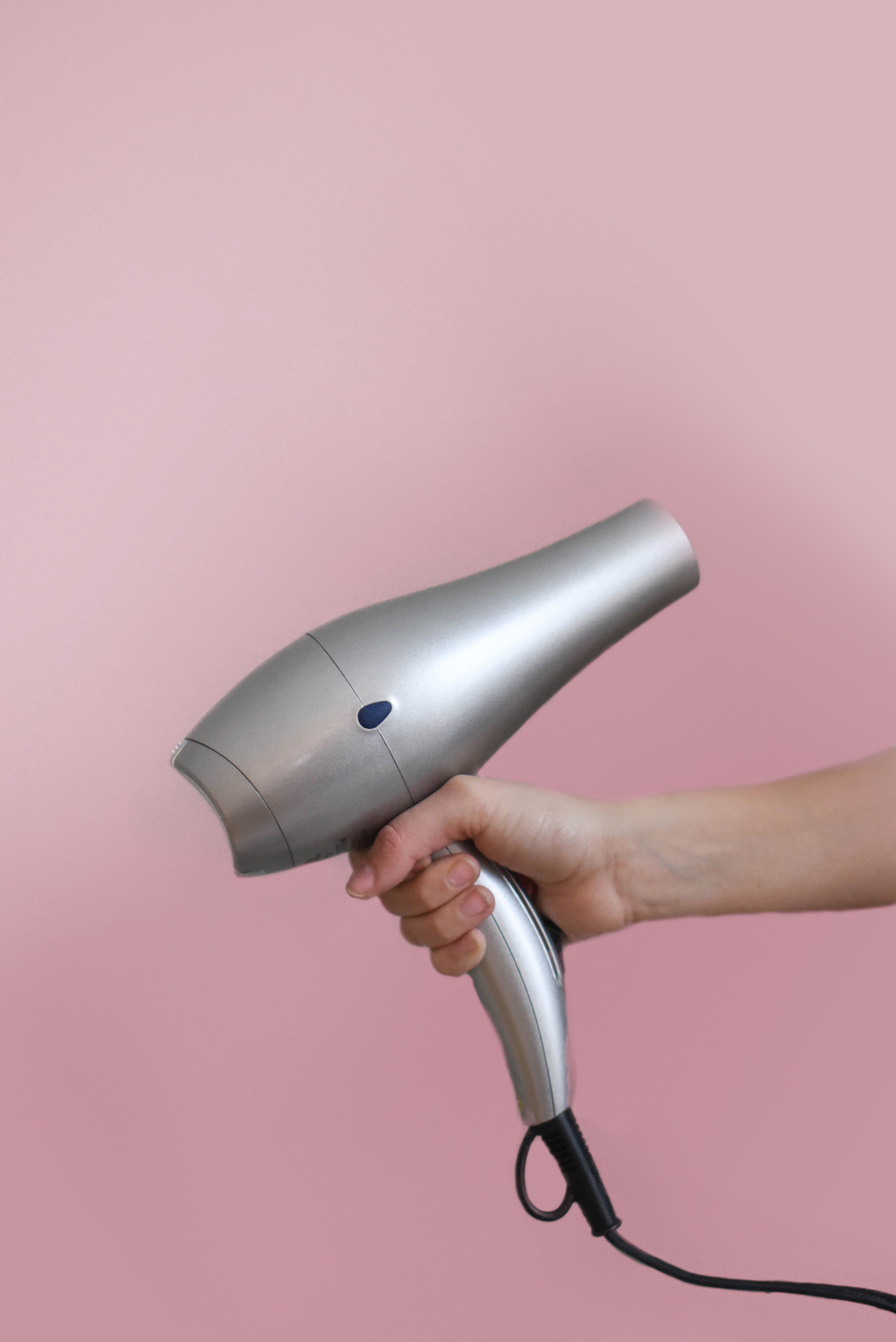 Un sèche cheveux. | Photo : Pexels