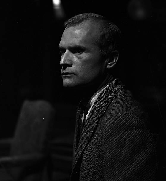Picture of actor Louis Edmonds during an episode of TV show "Dark Shadows" which aired on June 12, 1966 | Photo: Getty Images