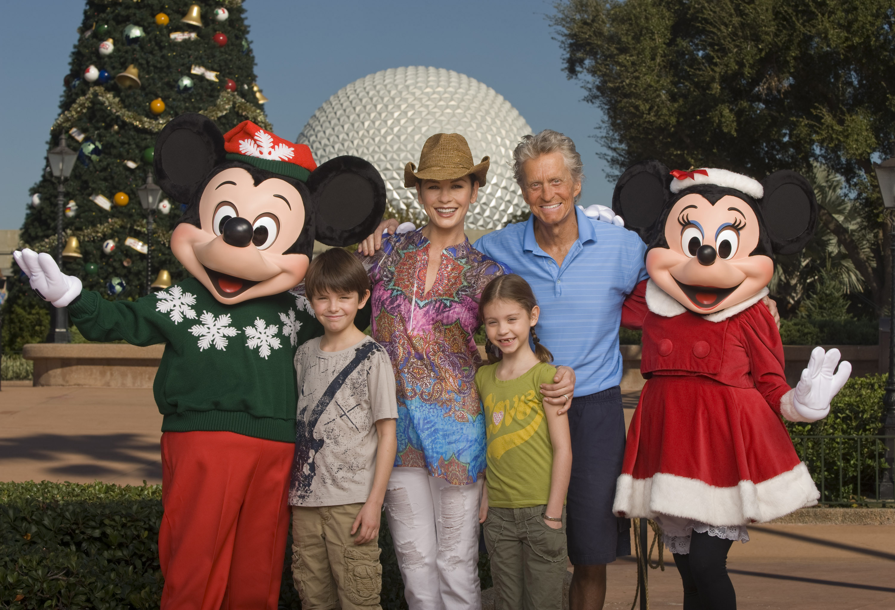 Michael Douglas, Catherine Zeta-Jones, and their children Dylan and Carys at at the Walt Disney World Resort  in Lake Buena Vista, Florida on November 24, 2010 | Source: Getty Images