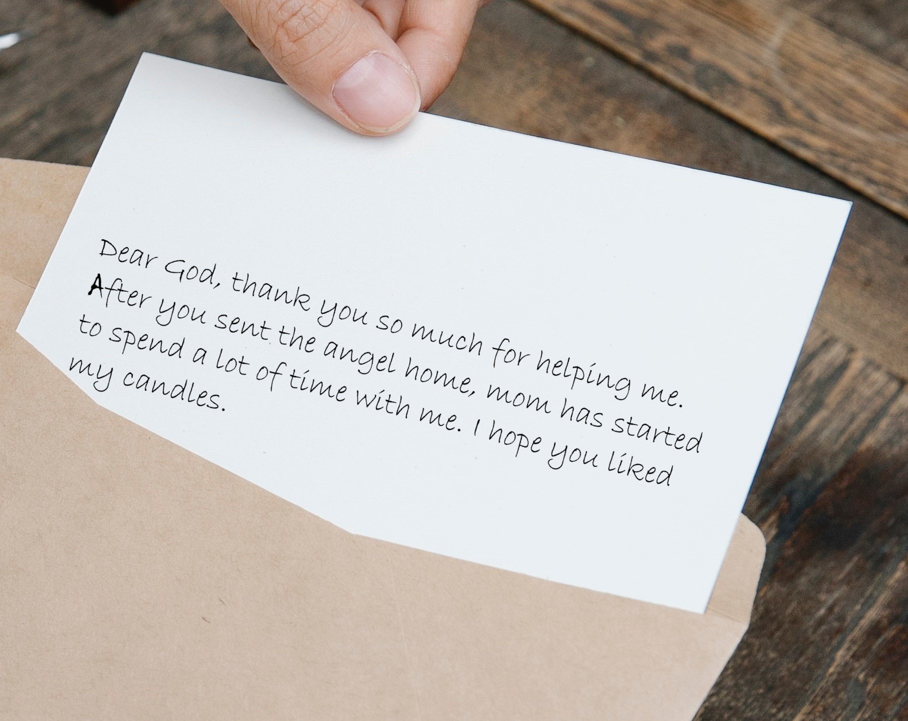The kind mailman was once again moved by the little one's thank you letter to God. | Source: Pexels
