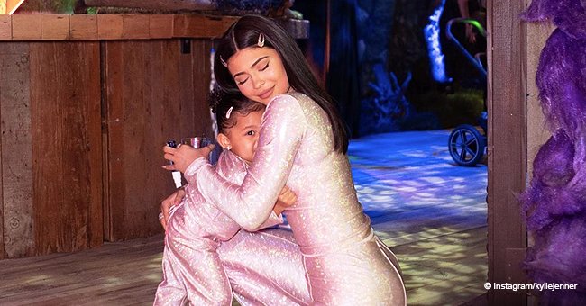 Kylie Jenner of KUWTK Fame Shares Cute Video Where Daughter Stormi ...
