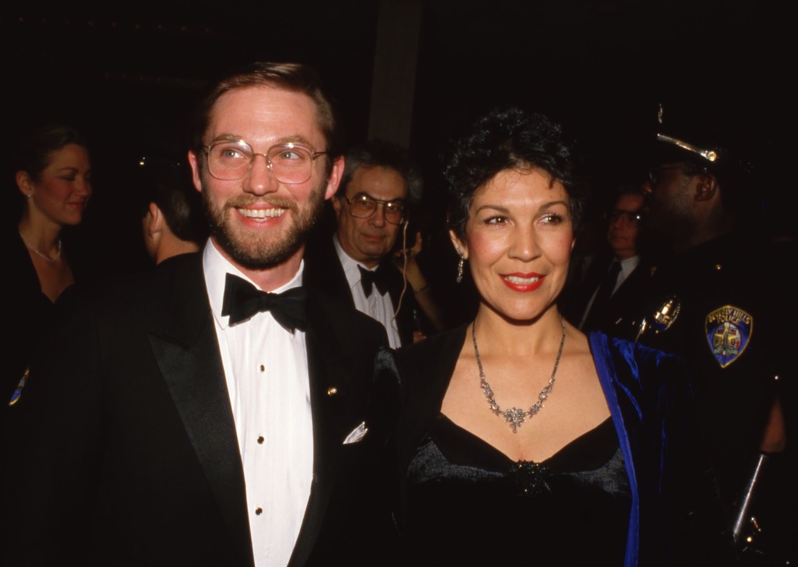 Richard Thomas and Alma Gonzales photographed on October 22, 1986. | Source: Getty Images