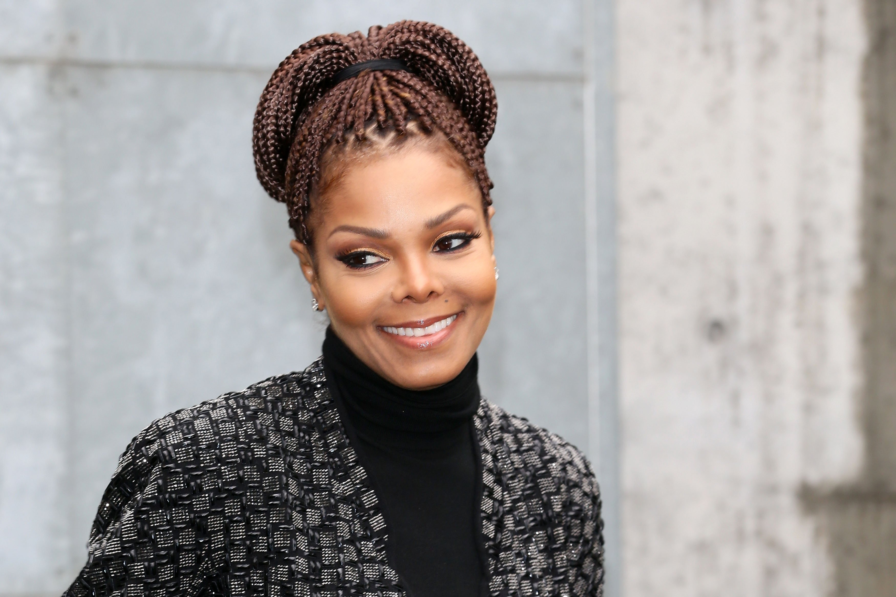 Janet Jackson at the Giorgio Armani fashion show in Milan, Italy on Feb. 25, 2014. |Photo: Getty Images