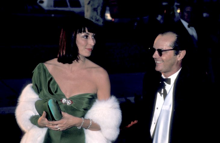 Anjelica Huston and Jack Nicholson at the 58th Annual Academy Awards Photo | Getty Images