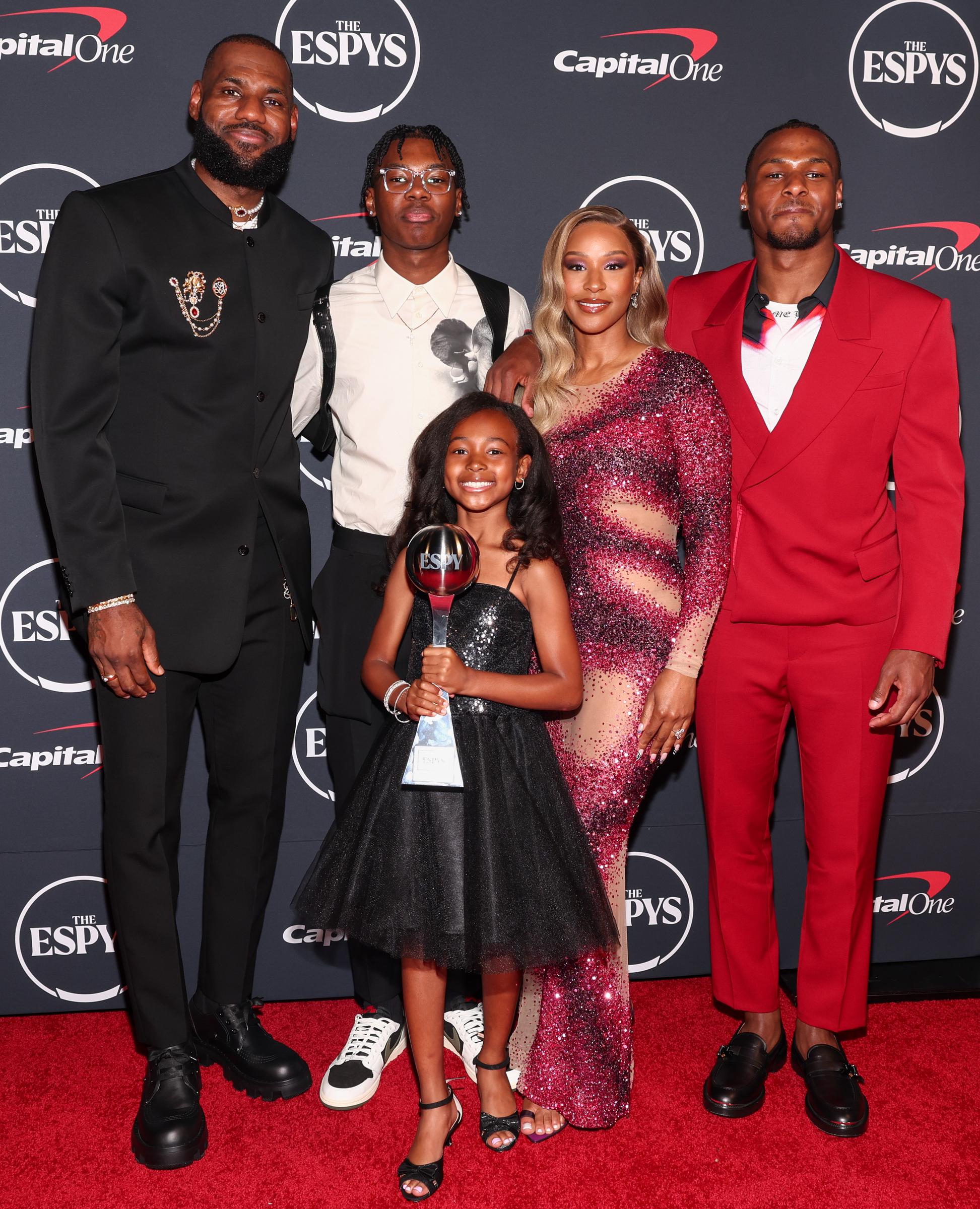 LeBron, Bryce, Zhuri, Savannah, and Bronny James at The ESPYS on July 12, 2023, in Los Angeles, California | Source: Getty Images