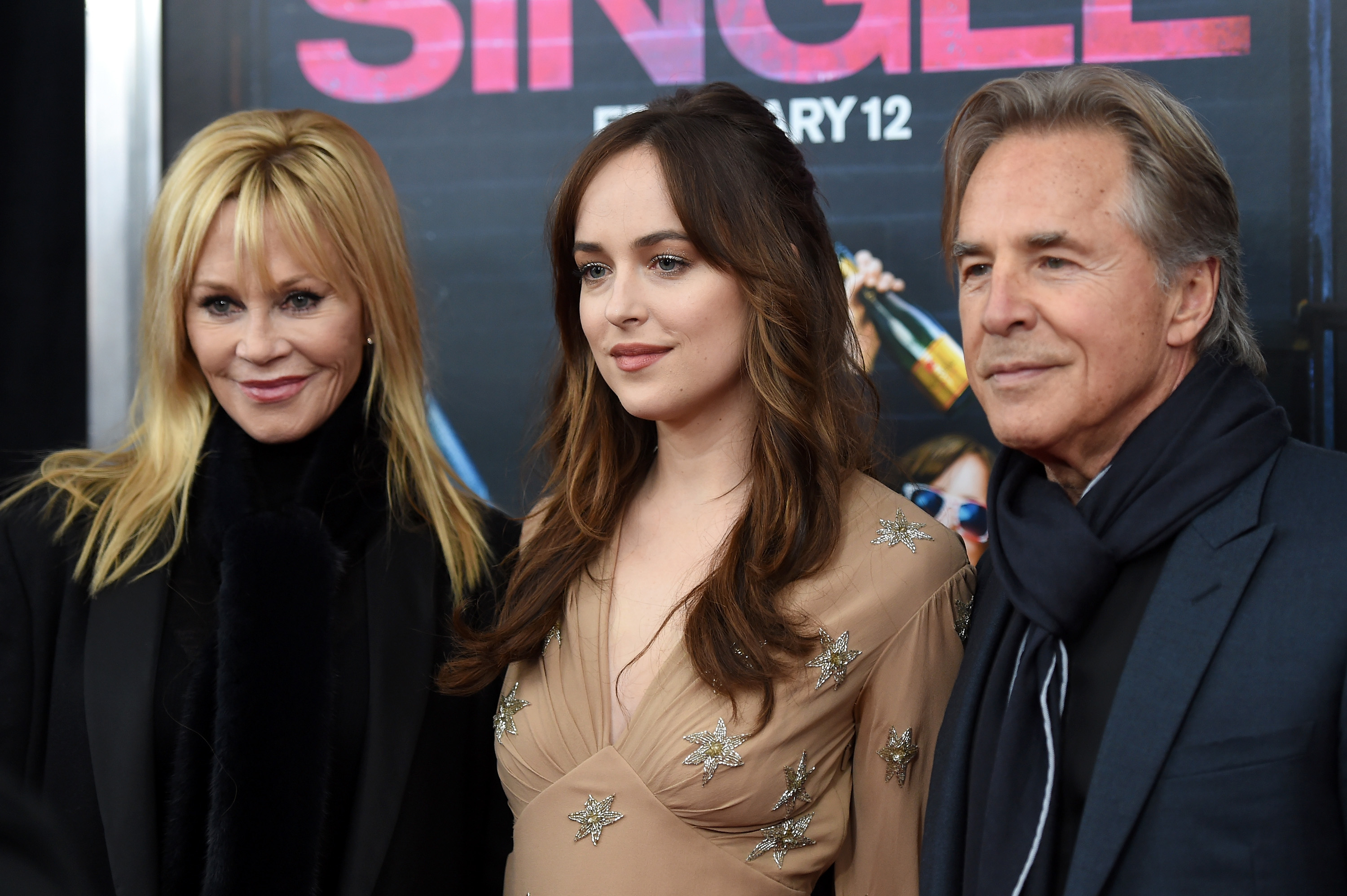 Melanie Griffith, Dakota and Don Johnson at the premiere of "How To Be Single" in New York City on February 3, 2016 | Source: Getty Images