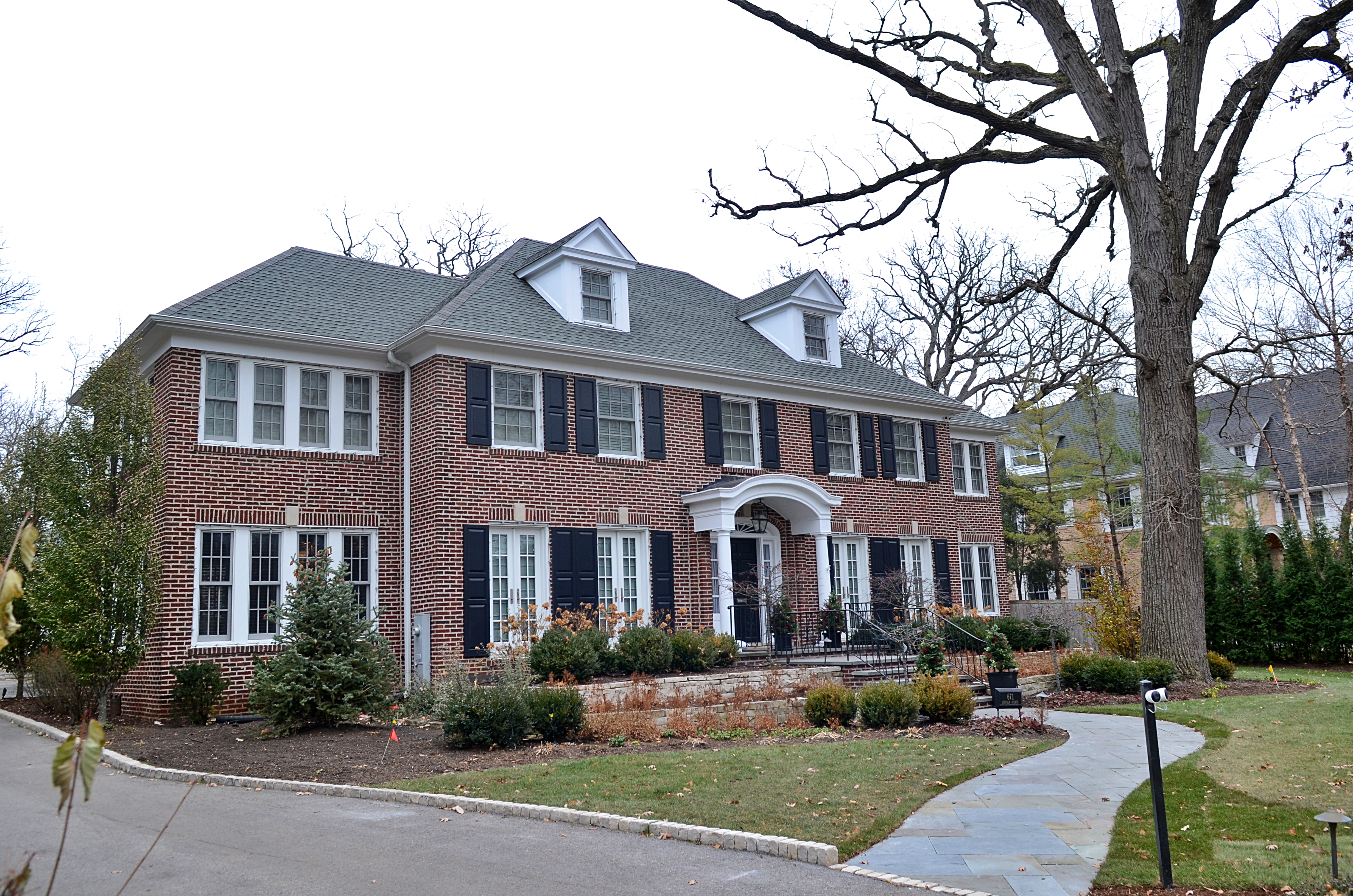 The house as seen in the "Home Alone" films in Winnetka, Illinois in December 2021 | Source: Getty Images