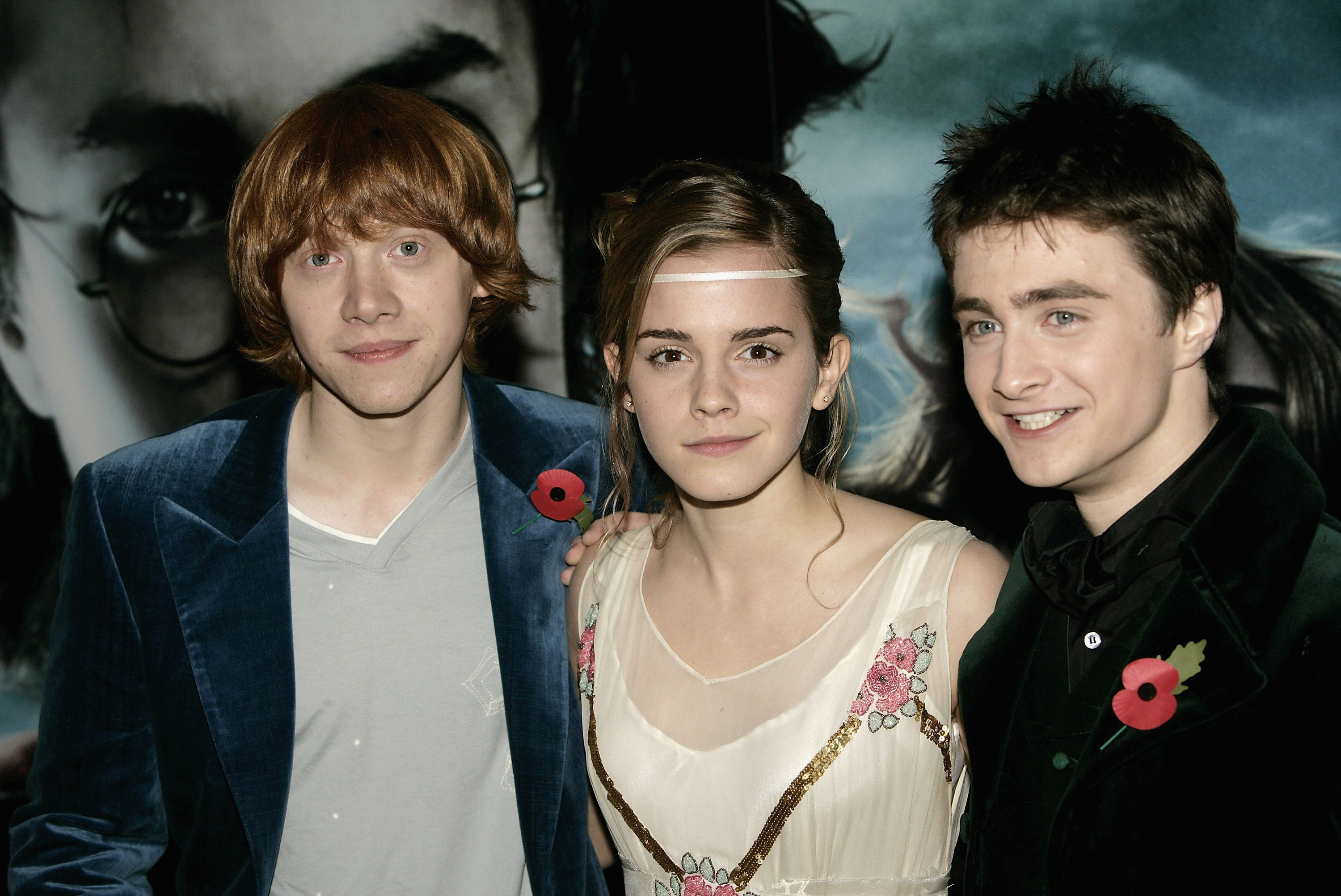 Actors Rupert Grint, Emma Watson and Daniel Radcliffe arrive at the World Premiere of "Harry Potter And The Goblet Of Fire" at the Odeon Leicester Square on November 6, 2005 in London, England. | Source: Getty Images