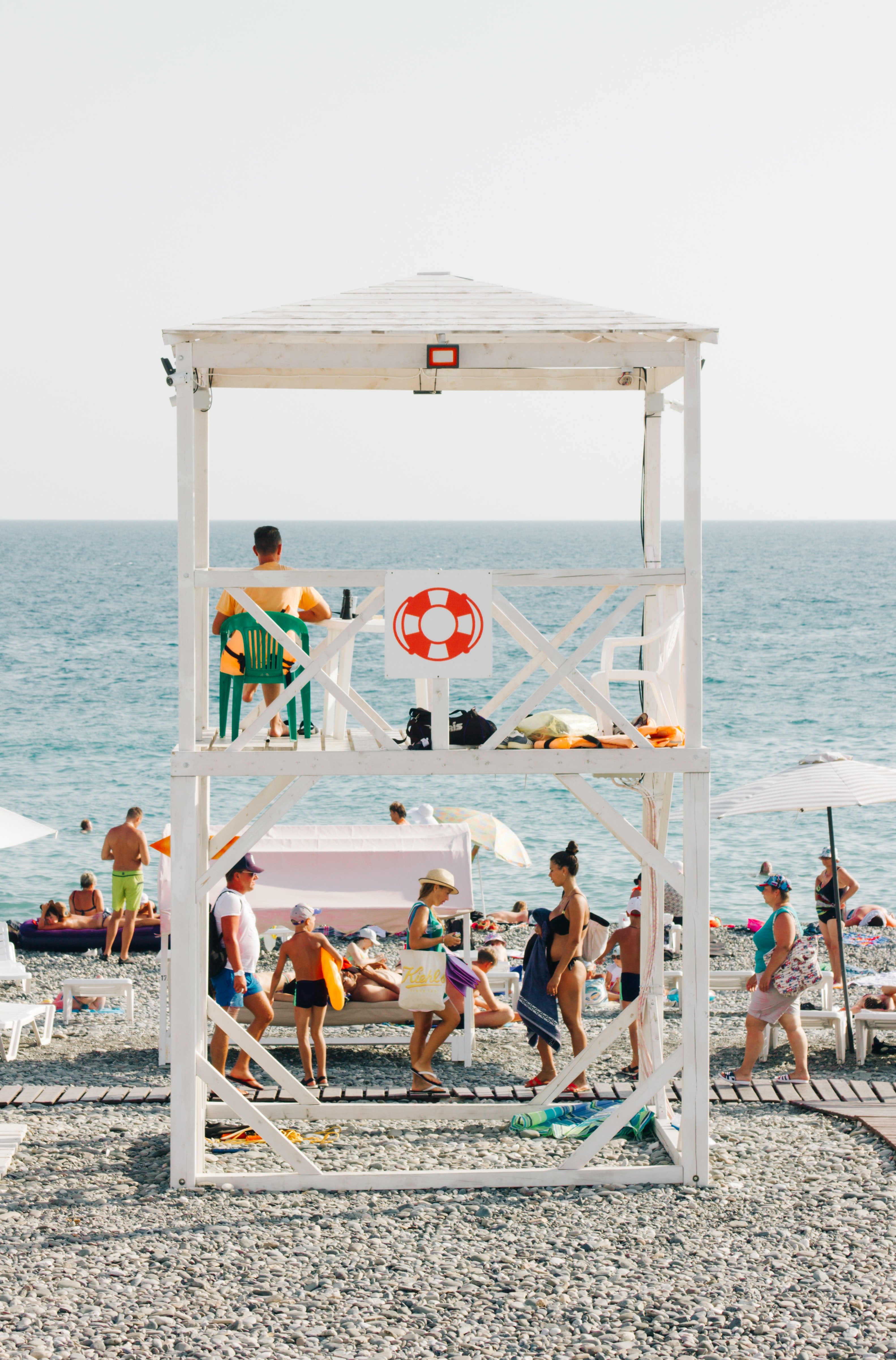 The lifeguard on duty asked Daniel to take charge while he attended to something. | Source: Pexels