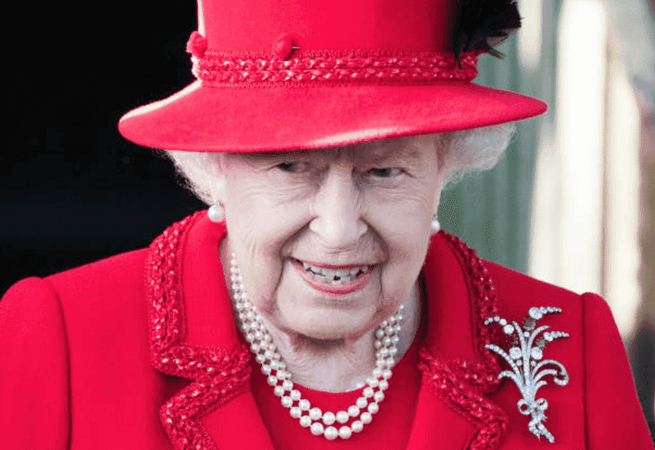 Queen Elizabeth smiles at she leaves the Christmas Day Church service at Church of St Mary Magdalene on the Sandringham estate, on December 25, 2019, in King's Lynn, United Kingdom | Source: Getty Images (Photo by Pool/Samir Hussein/WireImage)