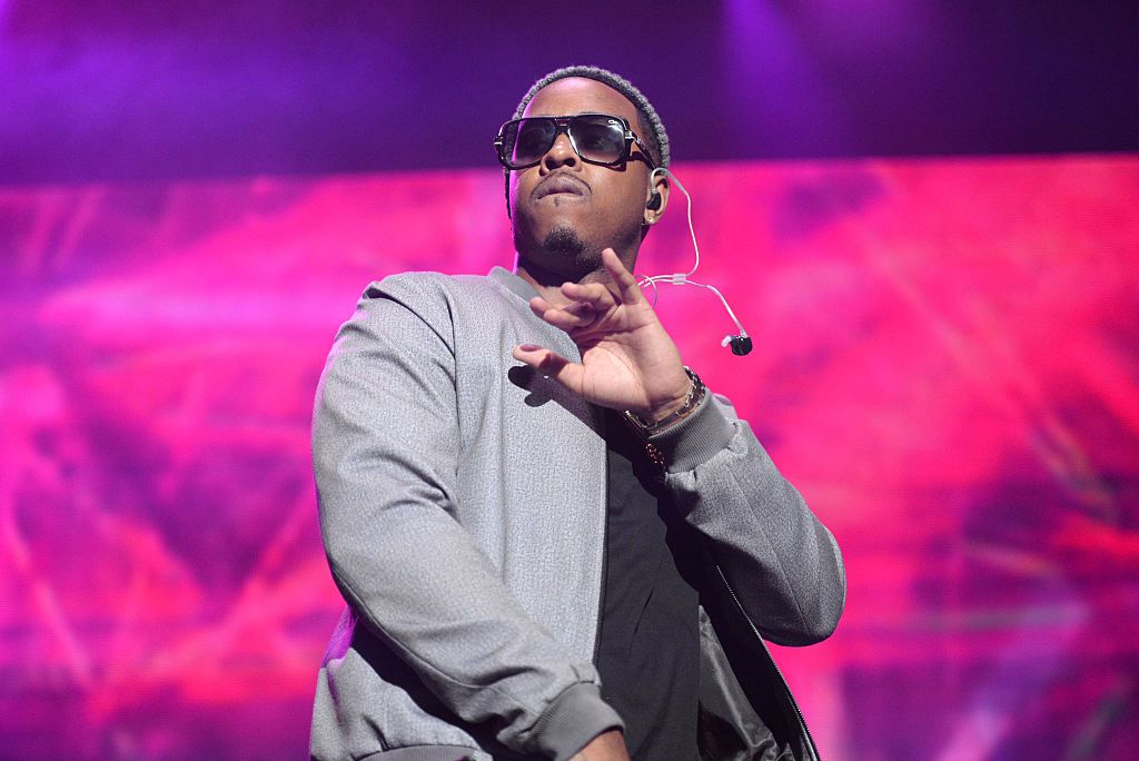 R&B artist Jeremih performing onstage during REAL 92.3's 'The Real Show" at The Forum in Inglewood, California | Photo: Scott Dudelson/Getty Images