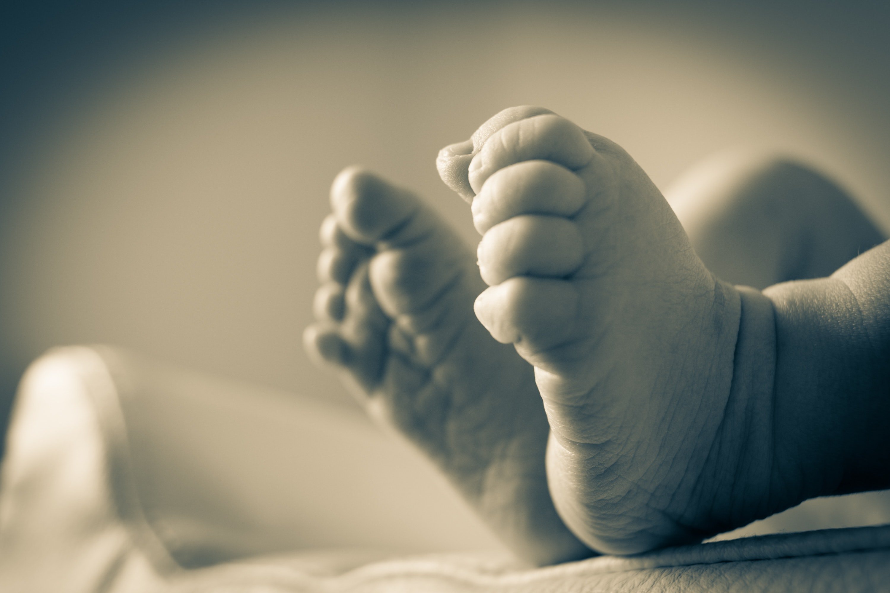 Baby's feet. | Source: Pexel/ Martinus