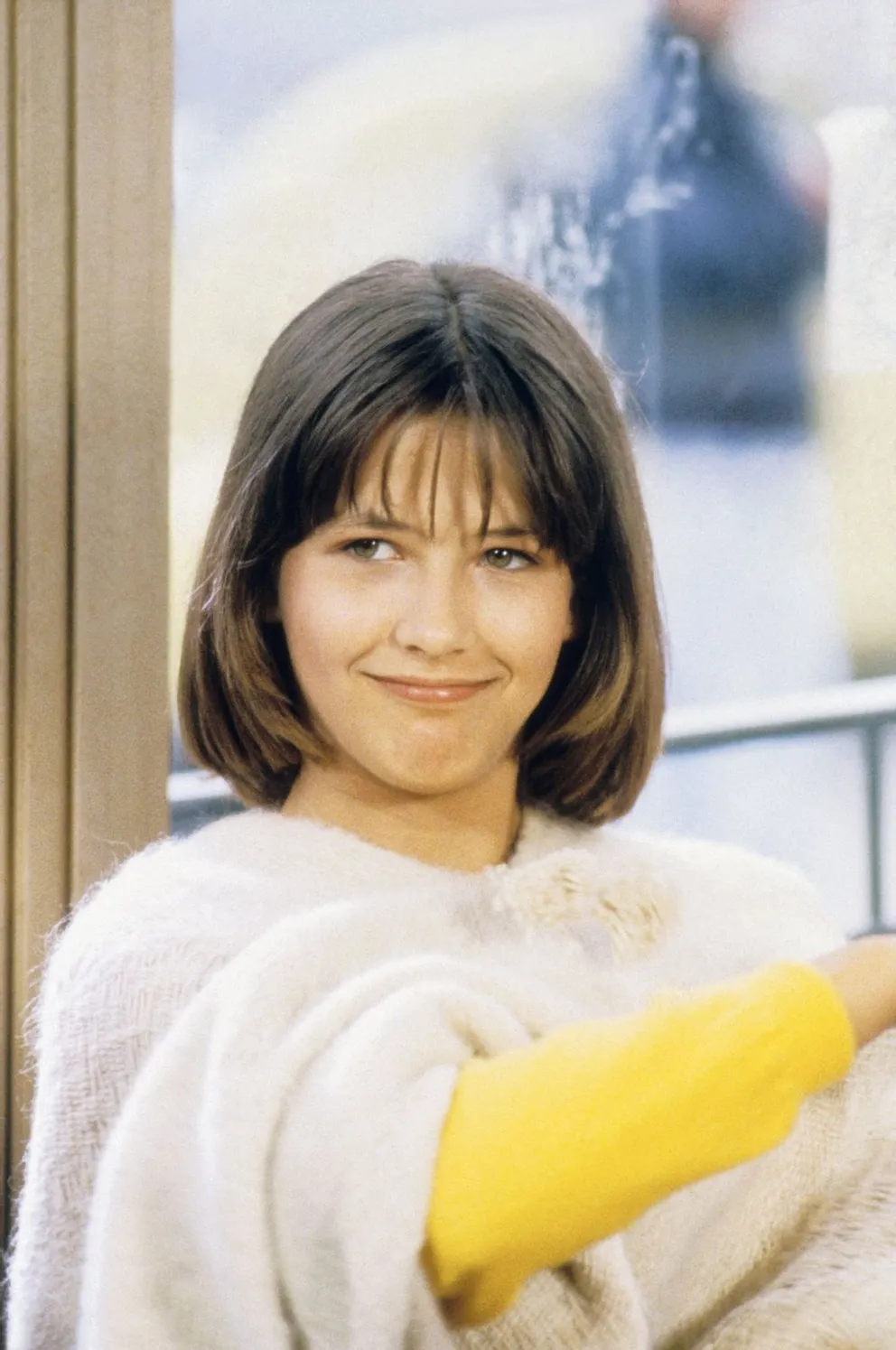 Sophie Marceau sur le tournage du film "La Boum 2" le 22 juillet 1982, France. | Photo : Getty Images