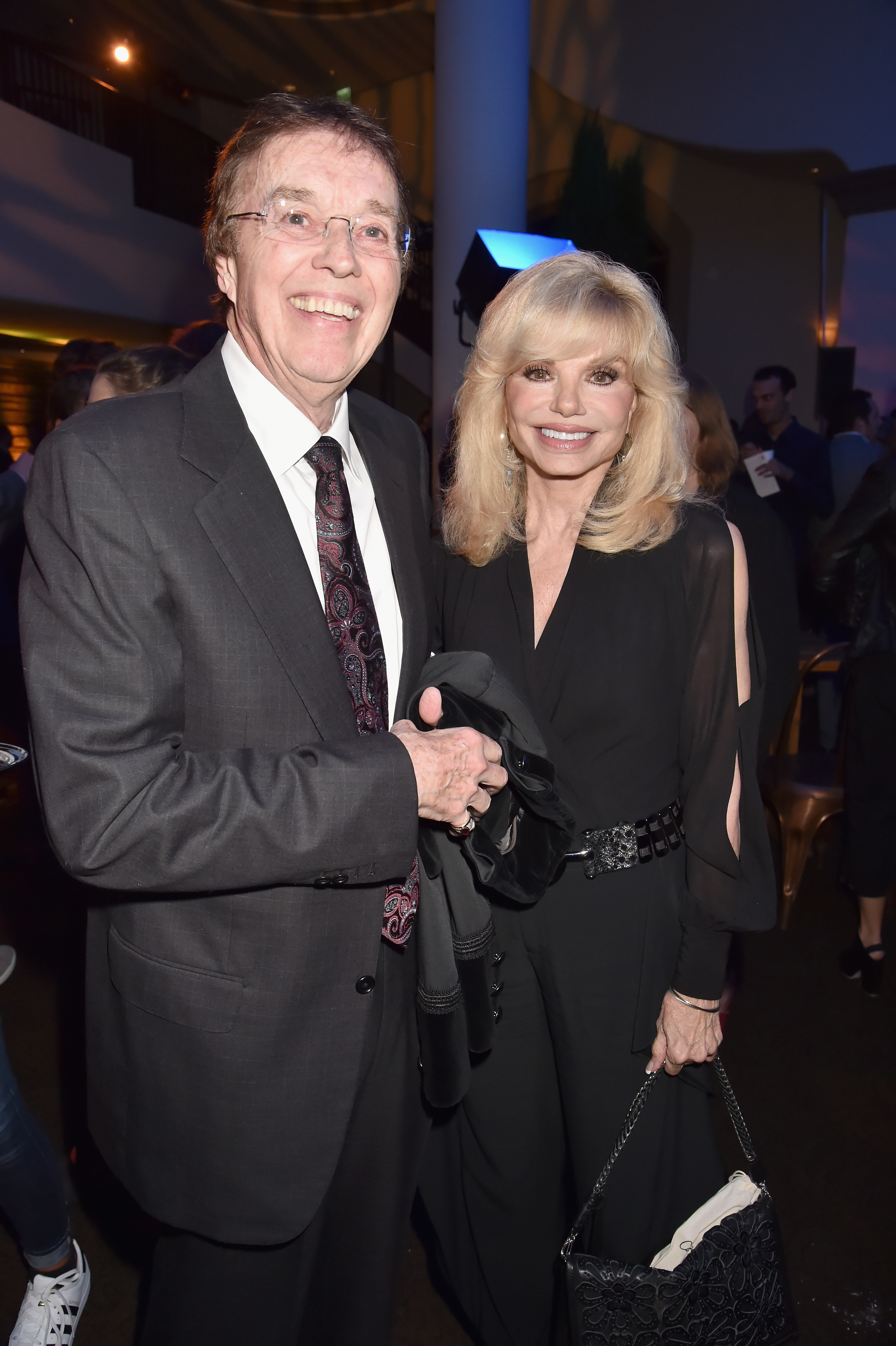 Bob Flick and Loni Anderson attend HBO's Los Angeles premiere of "Camping," 2018 | Source: Getty Images