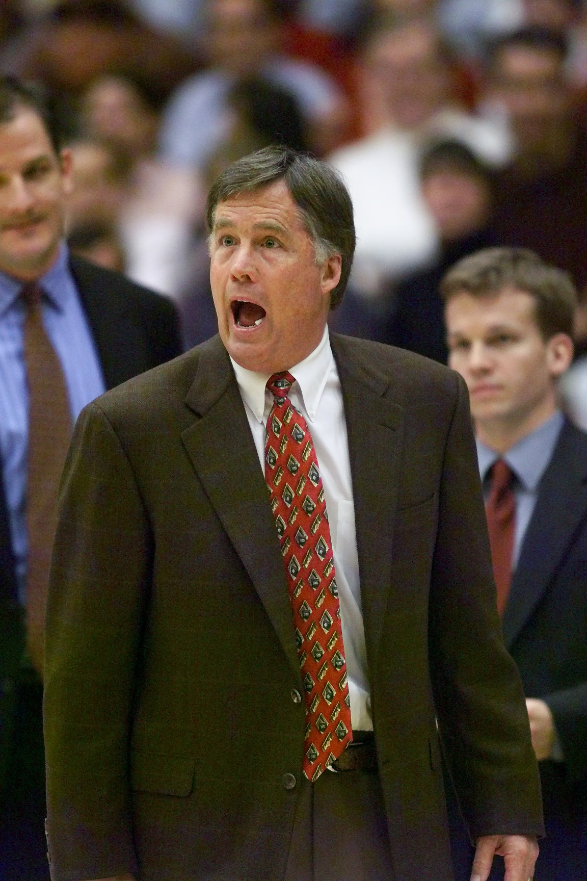 Mike Montgomery yells at a referee after Jason Collins received three fouls during the game against University of Arizona at Maples Pavilion on March 8, 2001, in Stanford, California | Source: Getty Images