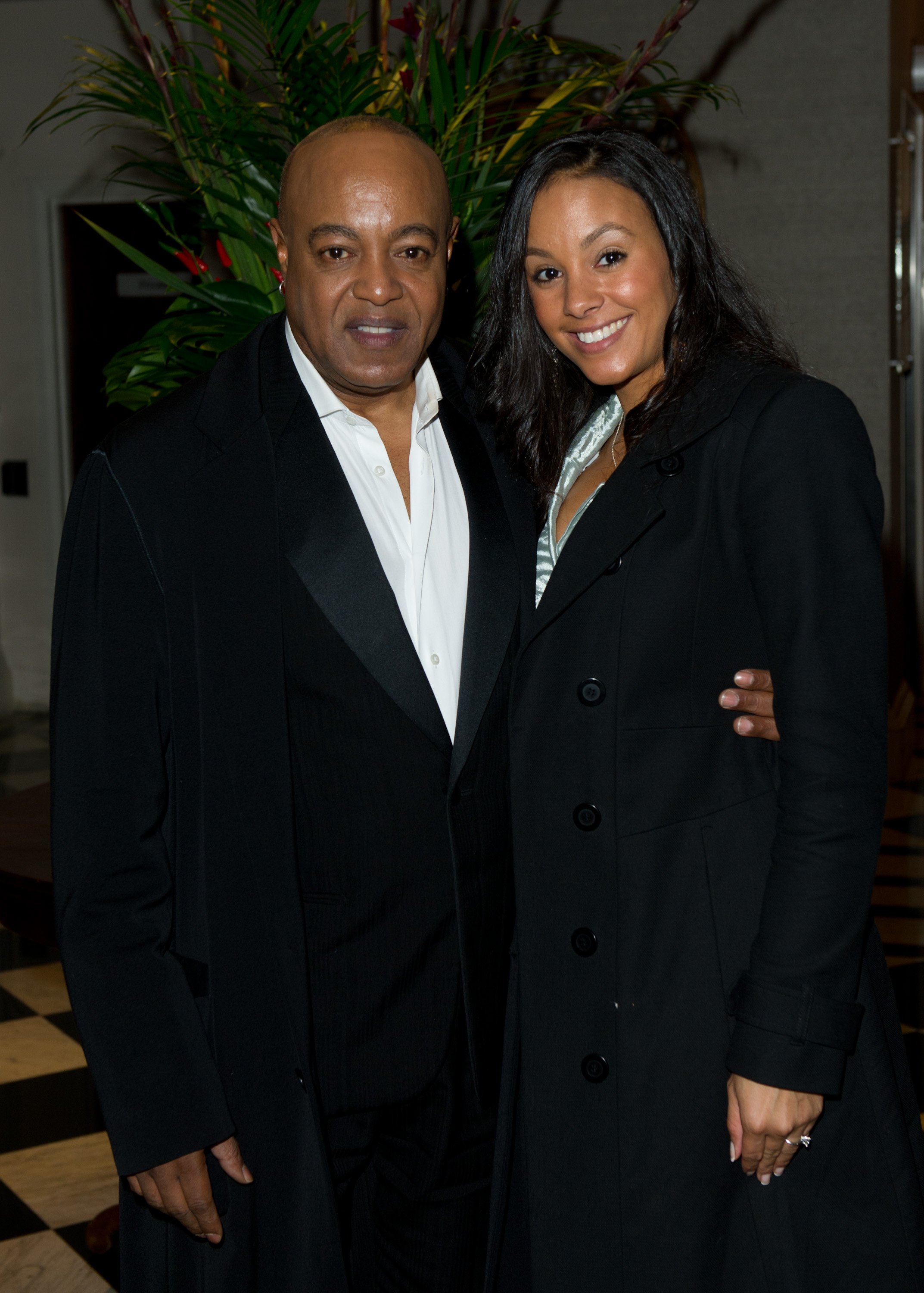 Peabo Bryson and Tonya Boniface at the afterparty of 'Michael Jackson: The Life Of An Icon' at the Connaught Rooms on November 2, 2011 | Photo: GettyImages