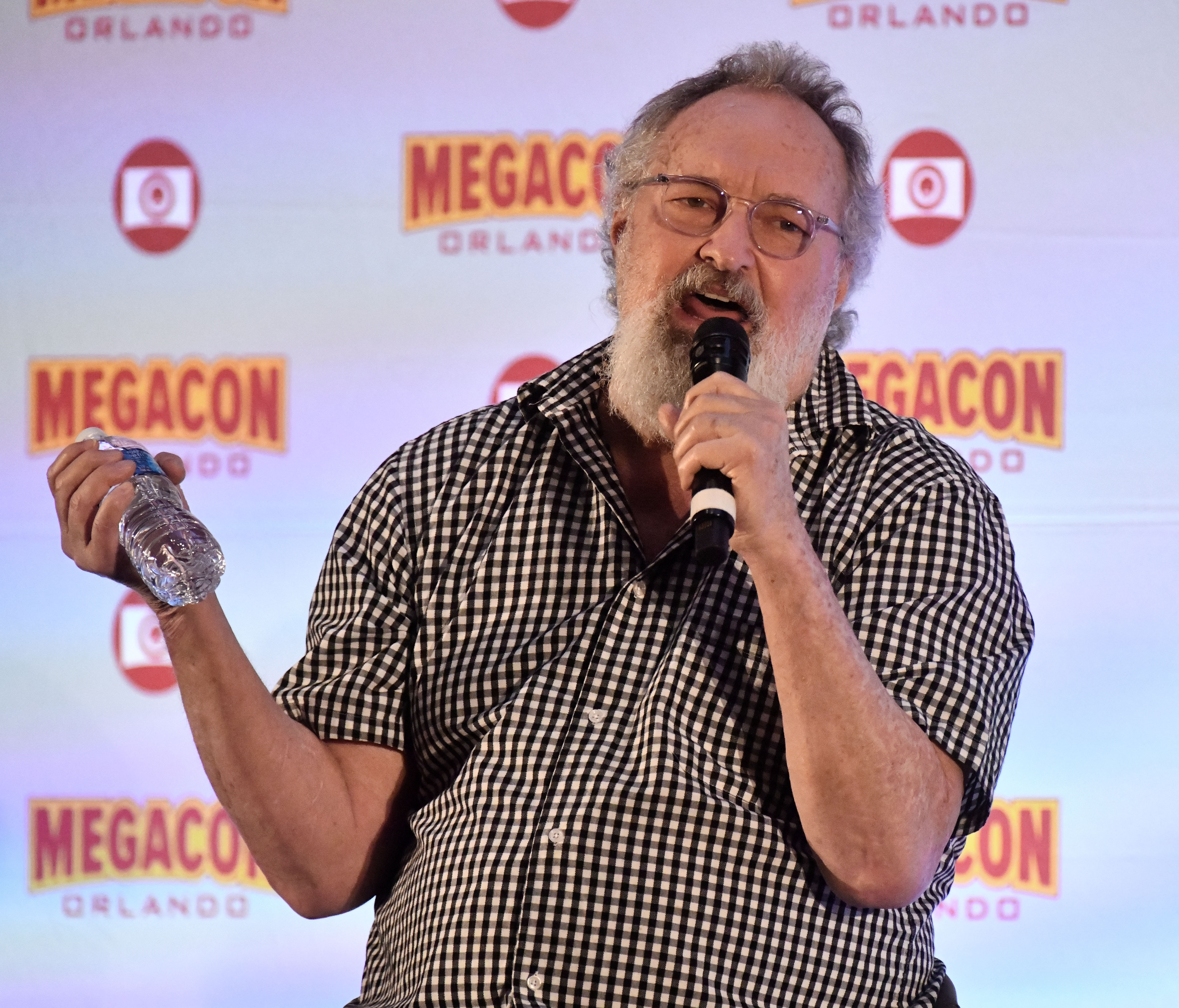 Randy Quaid speaks at MegaCon Orlando 2024 at Orange County Convention Center on February 2, 2024, in Orlando, Florida | Source: Getty Images