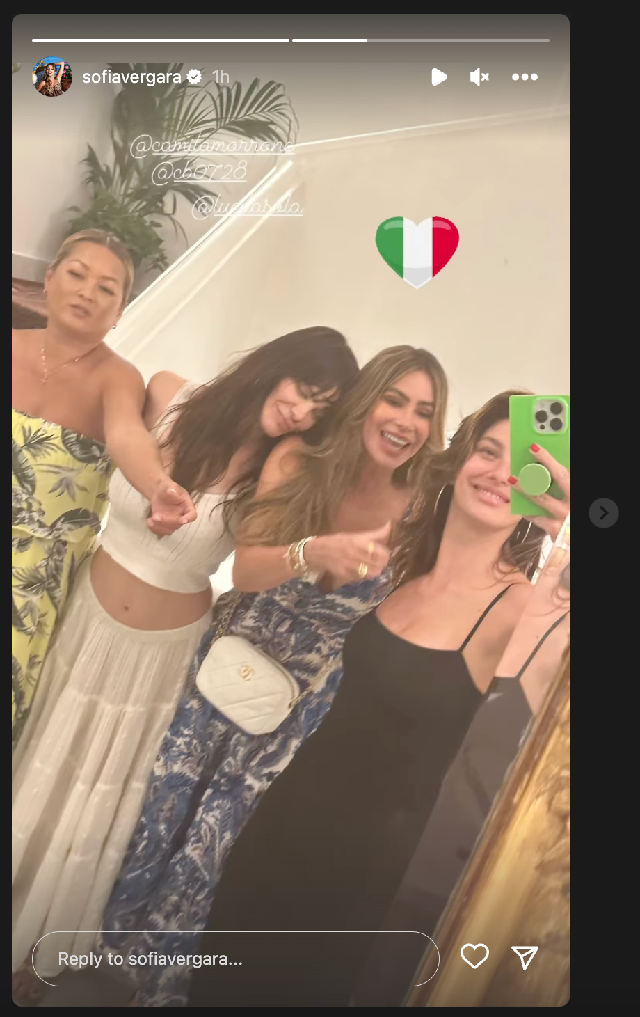 Sofia Vergara and her friends in Italy | Source: Instagram/sofiavergara