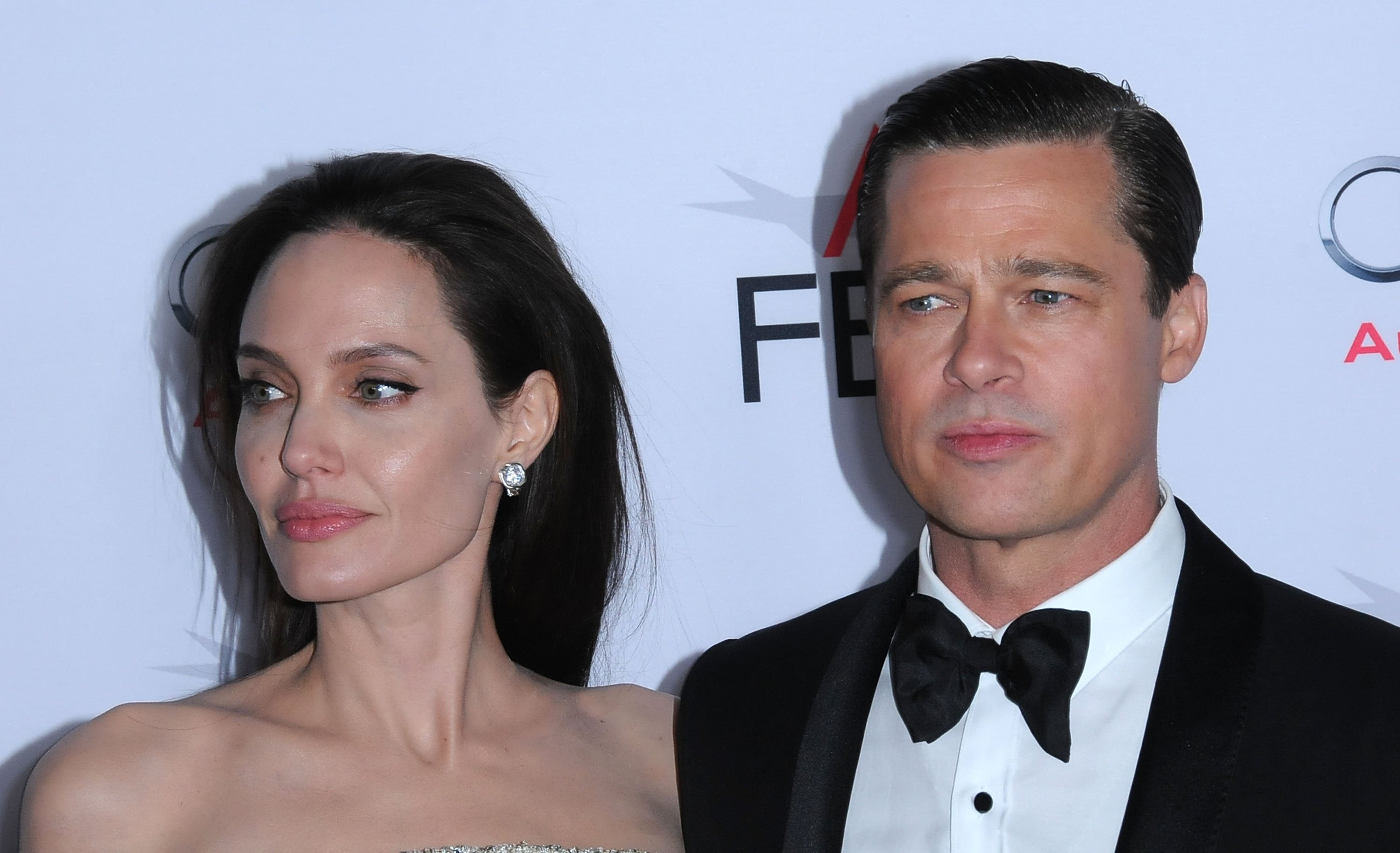 Angelina Jolie y Brad Pitt en TCL Chinese 6 Theatre, el 5 de noviembre de 2015. | Foto: Getty Images