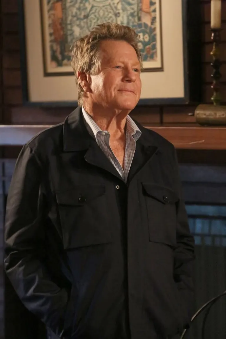 Ryan O'Neal as a guest star in the "The Brain in the Bot" episode of BONES in 2016 | Photo: Getty Images