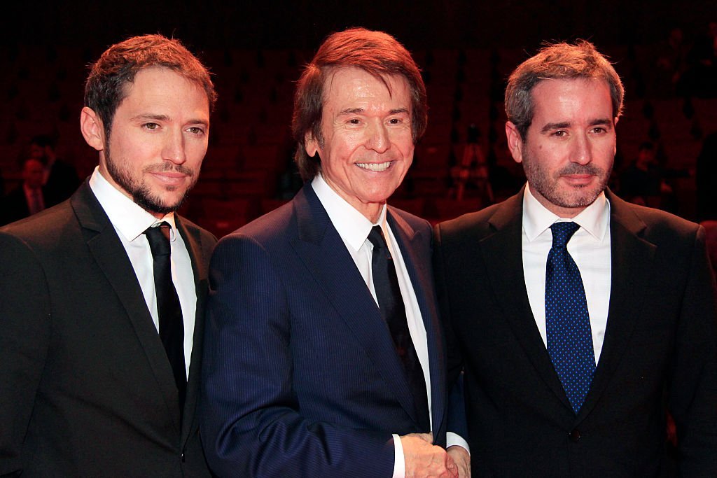 Manuel, Raphael y Jacobo asisten al 'Teather' 2013.| Foto: Getty Images