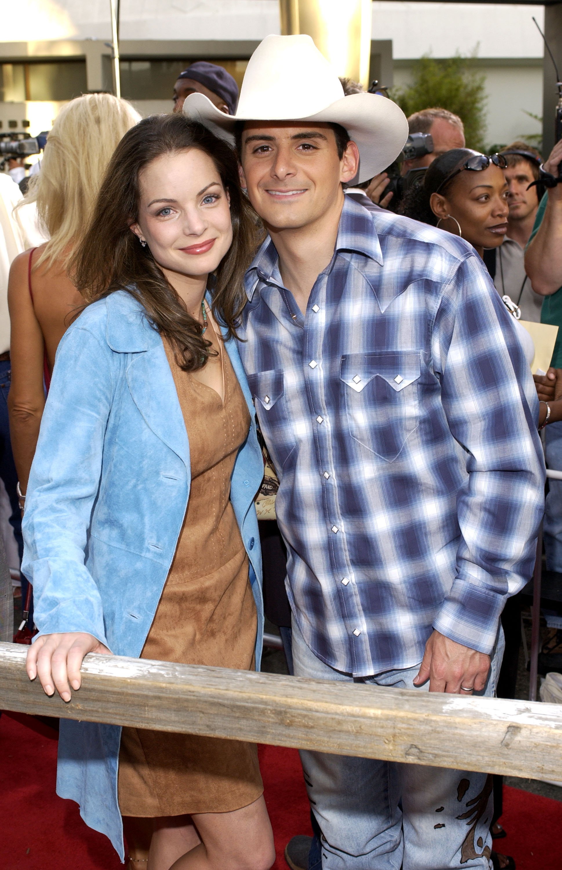 Kimberly Williams and Brad Paisley during the premiere of "Open Range" at Arclight Cinerama Dome in Los Angeles, California | Source: Getty Images