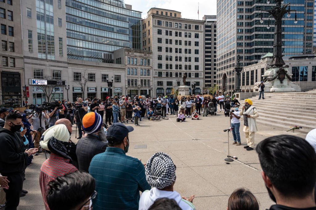 Maninder Singh Walia spoke during a vigil at Monument Circle for the victims of the mass shooting at the FedEx facility on April 18, 2021 | Photo: Getty Images