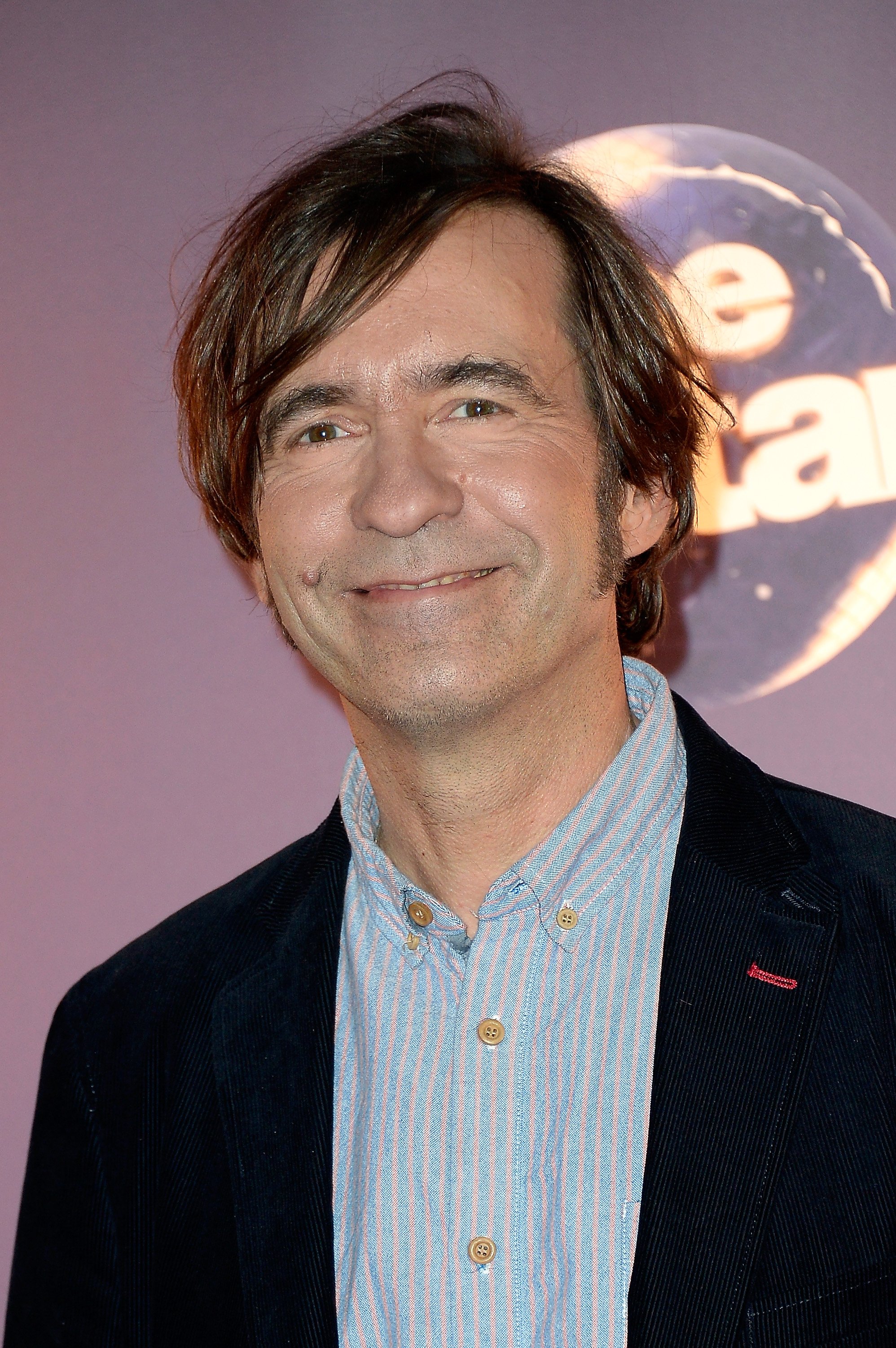 Thierry Samitier pose lors de la séance de photos '"Danse avec les stars'' le 7 octobre 2015 à Paris, en France. | Photo : Getty Images Thierry Samitier pose lors de la séance de photos '"Danse avec les stars'' le 7 octobre 2015 à Paris, en France. | Photo : Getty Images