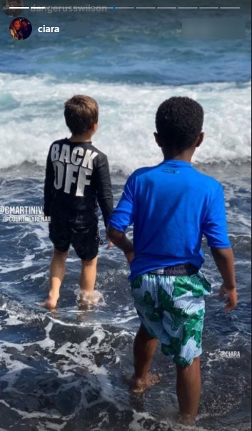 Screenshot of photo of Future Zahir Wilburn playing with a friend in the ocean in Hawaii. | Source: Instagram/ciara