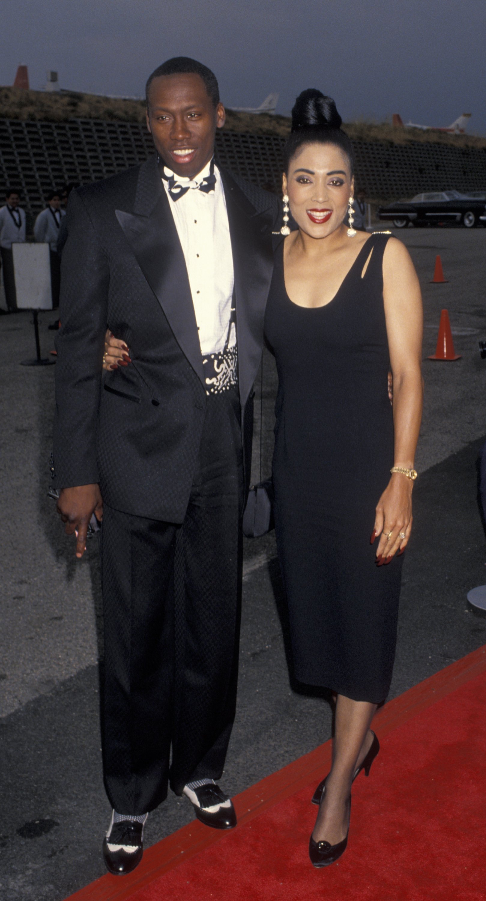 Al Joyner and Florence Griffith-Joyner at The American Television Awards at the Barker Hanger at Santa Monica Airport in Santa Monica, California on May 23, 1993 | Source: Getty Images
