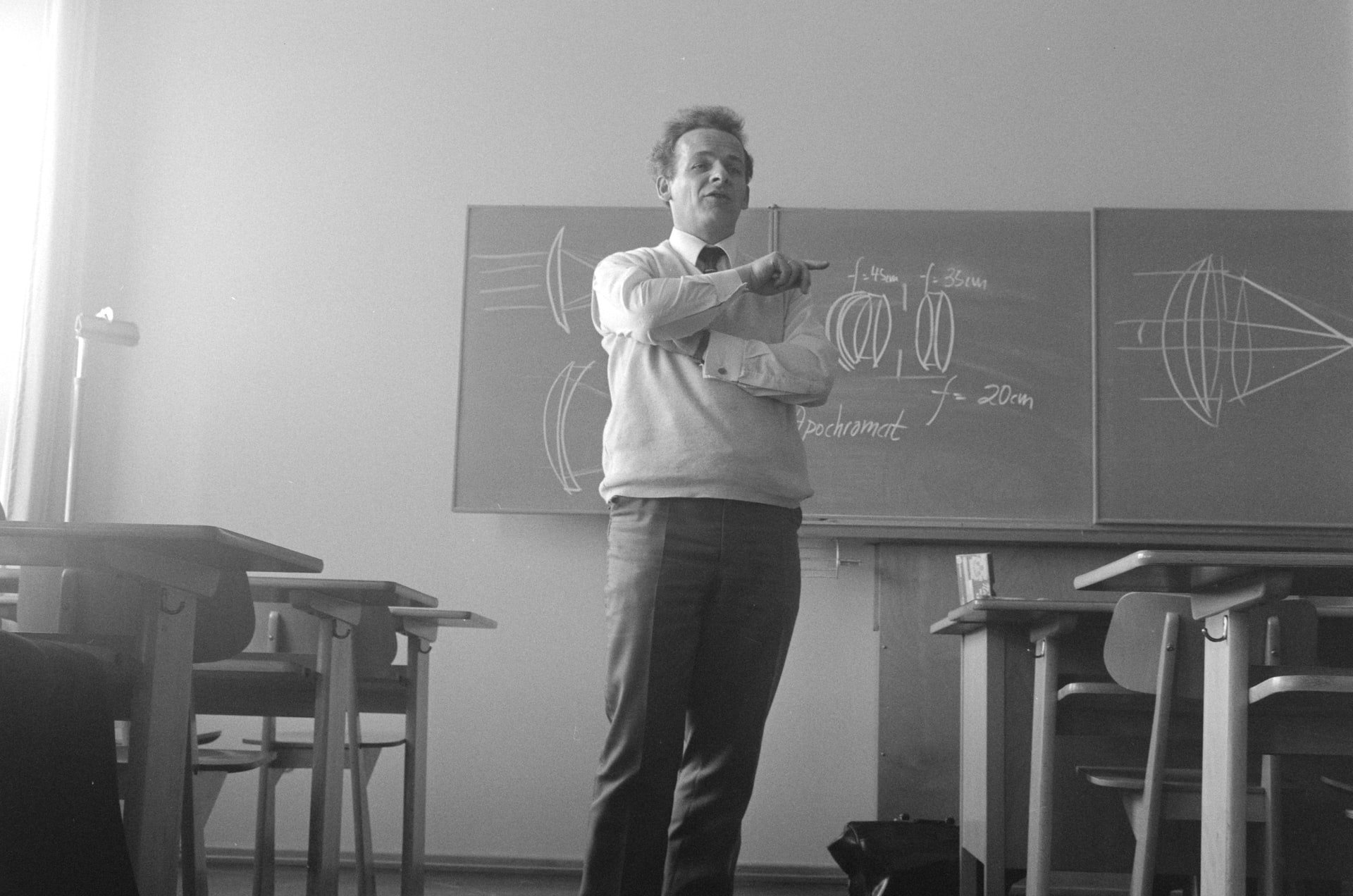 Profesor dando clases. | Foto: Unsplash