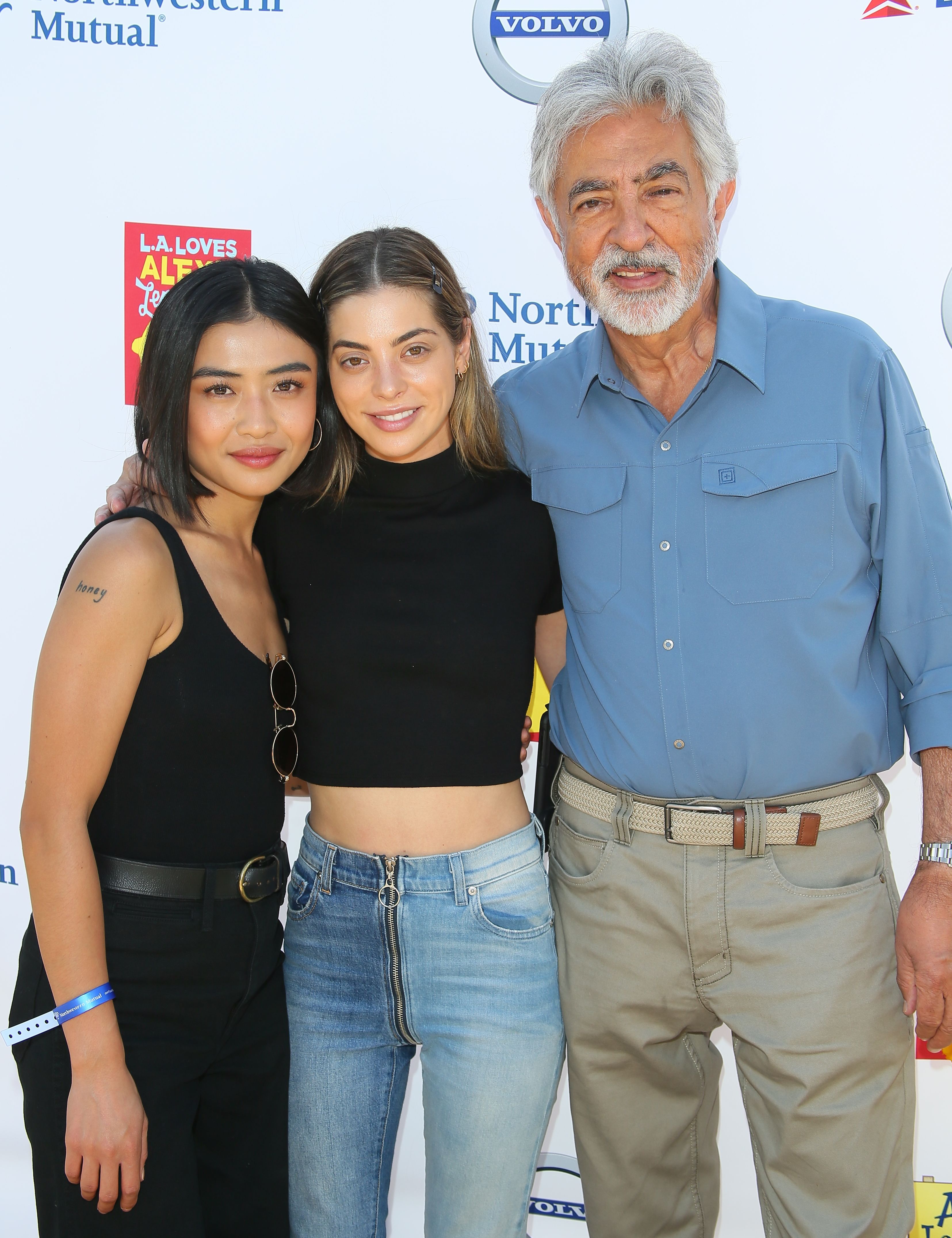 Brianne Tju, Gia Mantegna and Joe Mantegna during the L.A. Loves Alex's Lemonade 2019 at UCLA Royce Quad on September 14, 2019 in Los Angeles, California. | Source: Getty Images