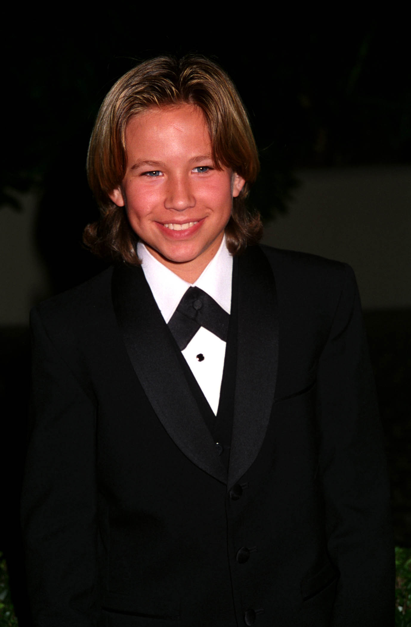 Jonathan Taylor Thomas during the 1995 Golden Globe Awards on September 7, 1995 in Los Angeles, California | Source: Getty Images