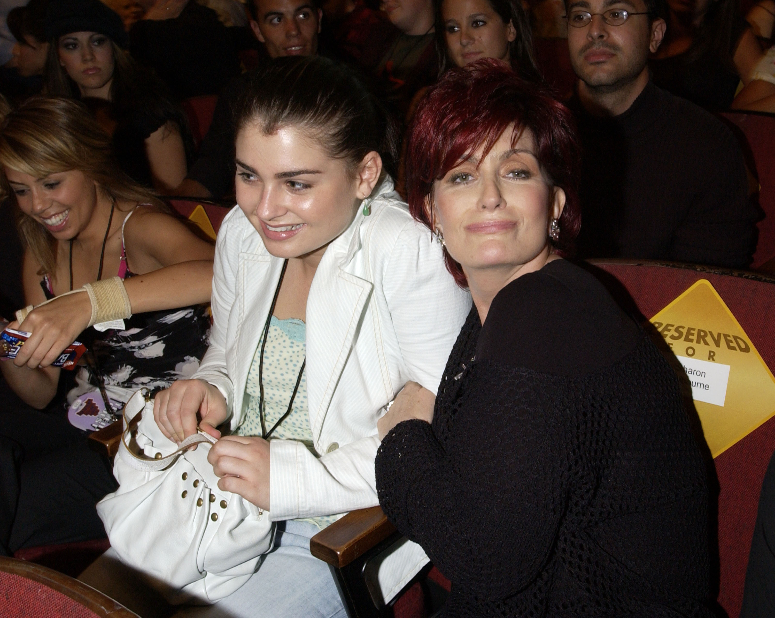 Aimee and Sharon Osbourne during 2002 MTV Movie Awards. | Source: Getty Images